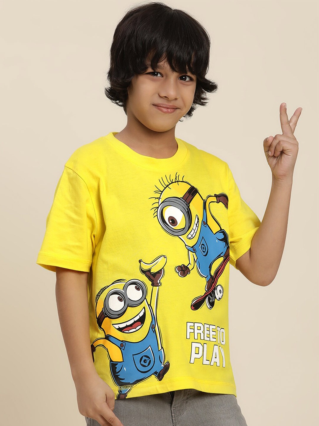 

Kids Ville Boys Minions Printed Round Neck Short Sleeves Cotton Regular T-shirt, Yellow