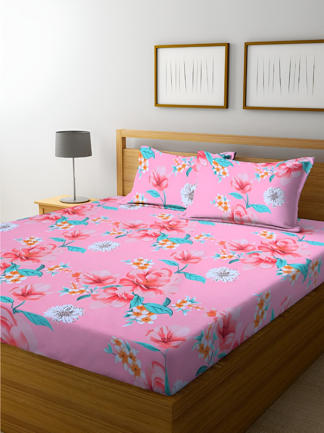 

HOMECRUST Pink & Blue Geometric 210 TC Fitted Queen Bedsheet with 2 Pillow Covers 300 GSM