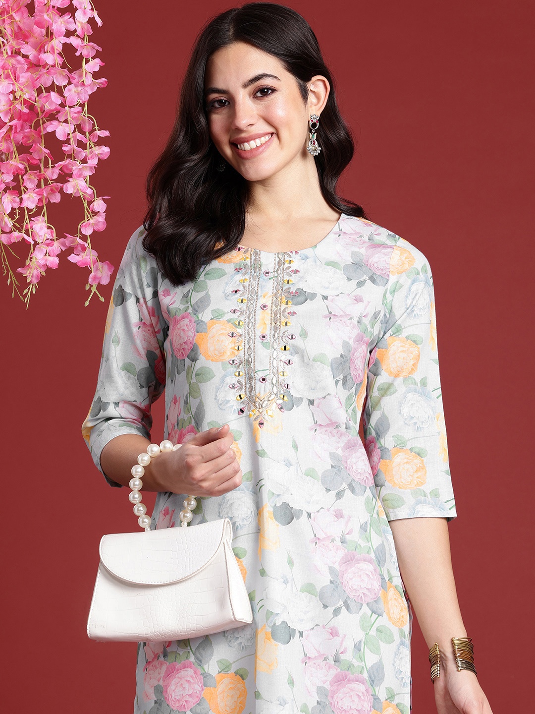 

Anouk Floral Printed Mirror Work Kurta, White