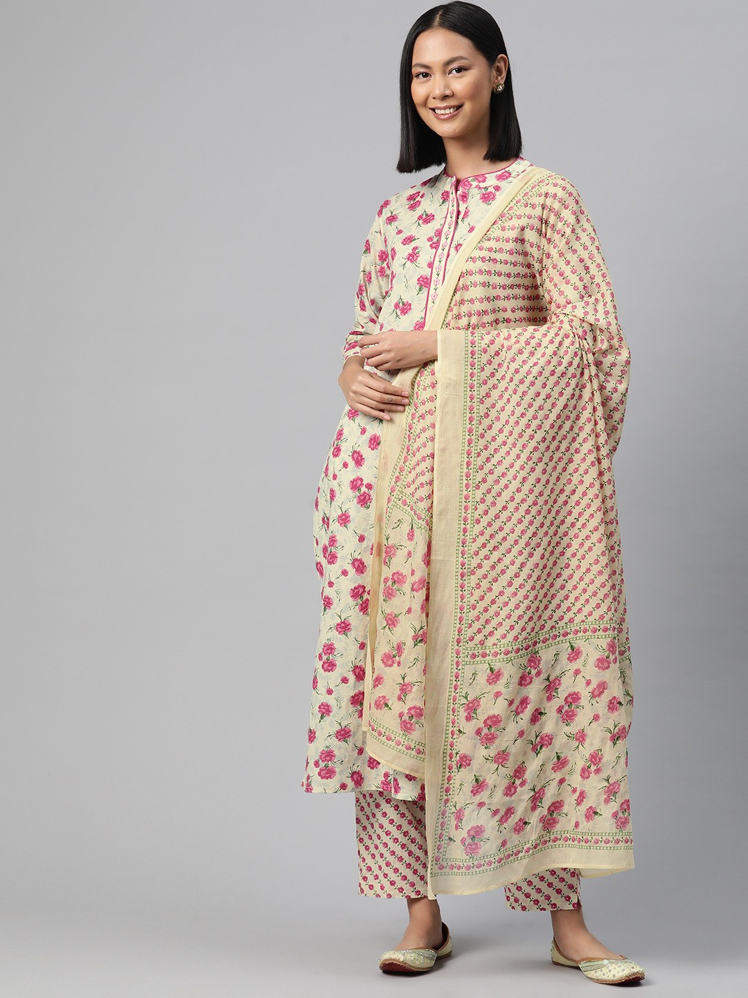 

Readiprint Fashions Floral Printed Pure Cotton Kurta with Trousers & Dupatta, Cream