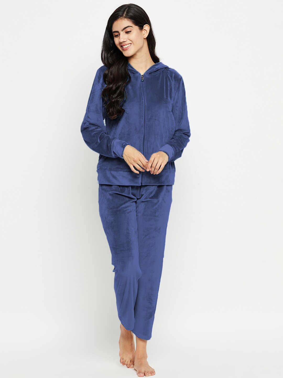 

Camey Hooded Long Sleeves Velvet Night Suit, Navy blue