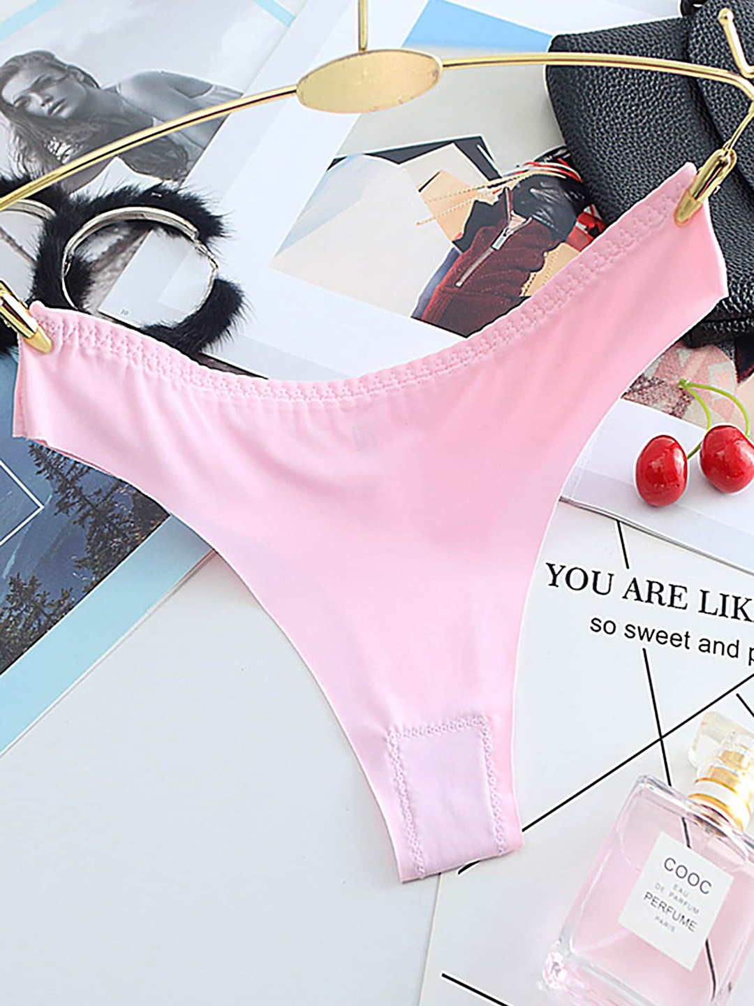 

LULU & SKY Low-Rise Thong Briefs, Pink
