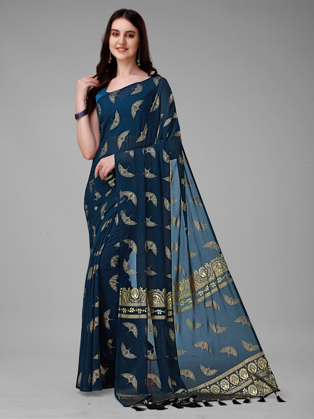 

ZEEPKART Ethnic Motifs Printed Woven Design Saree, Navy blue