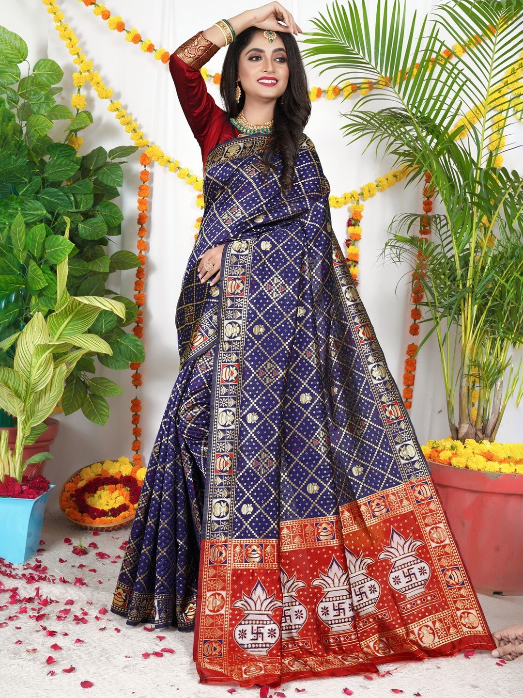 

ZEEPKART Bandhani Printed Zari Saree, Blue