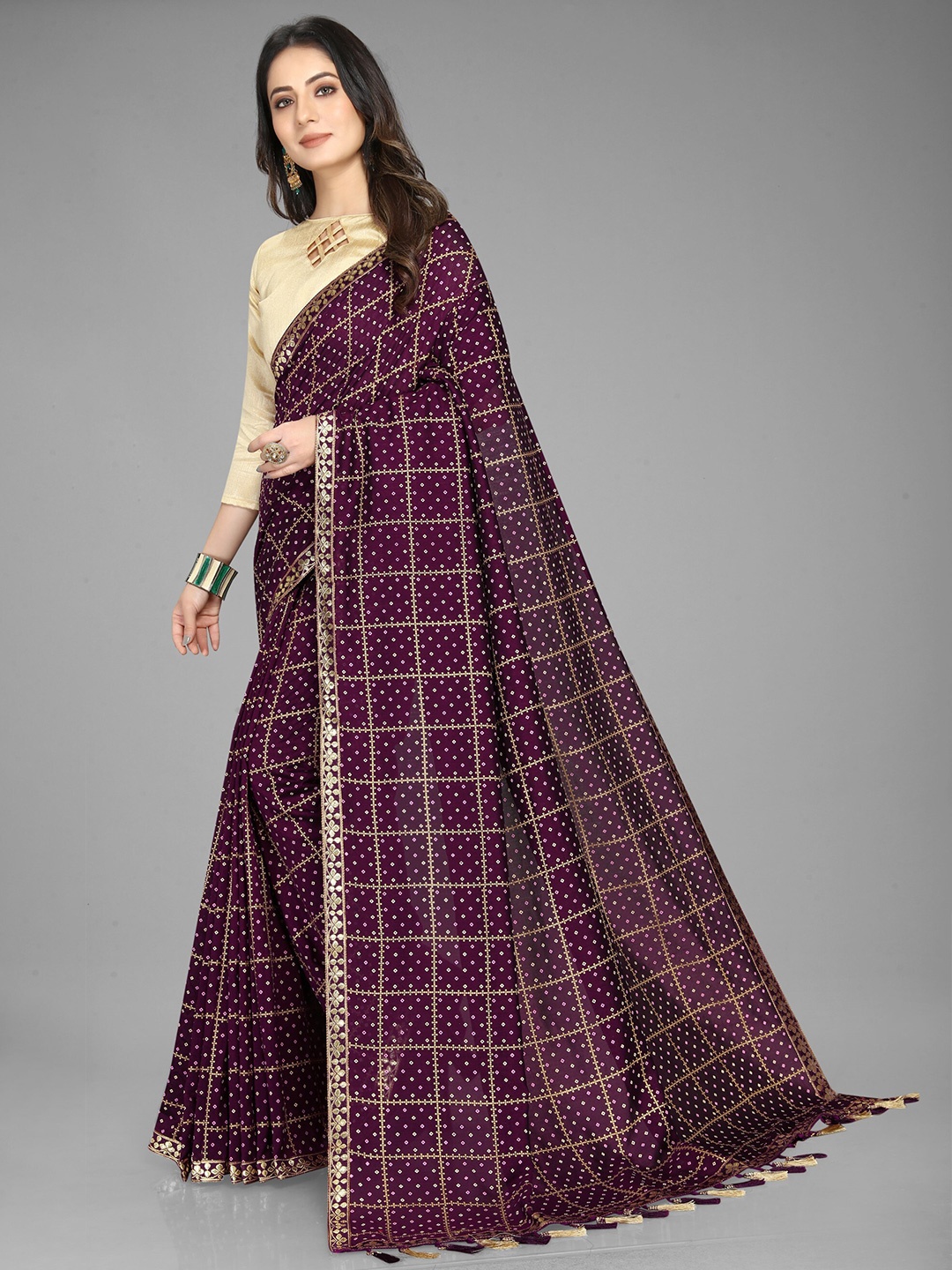 

ZEEPKART Woven Design Zari Saree, Magenta