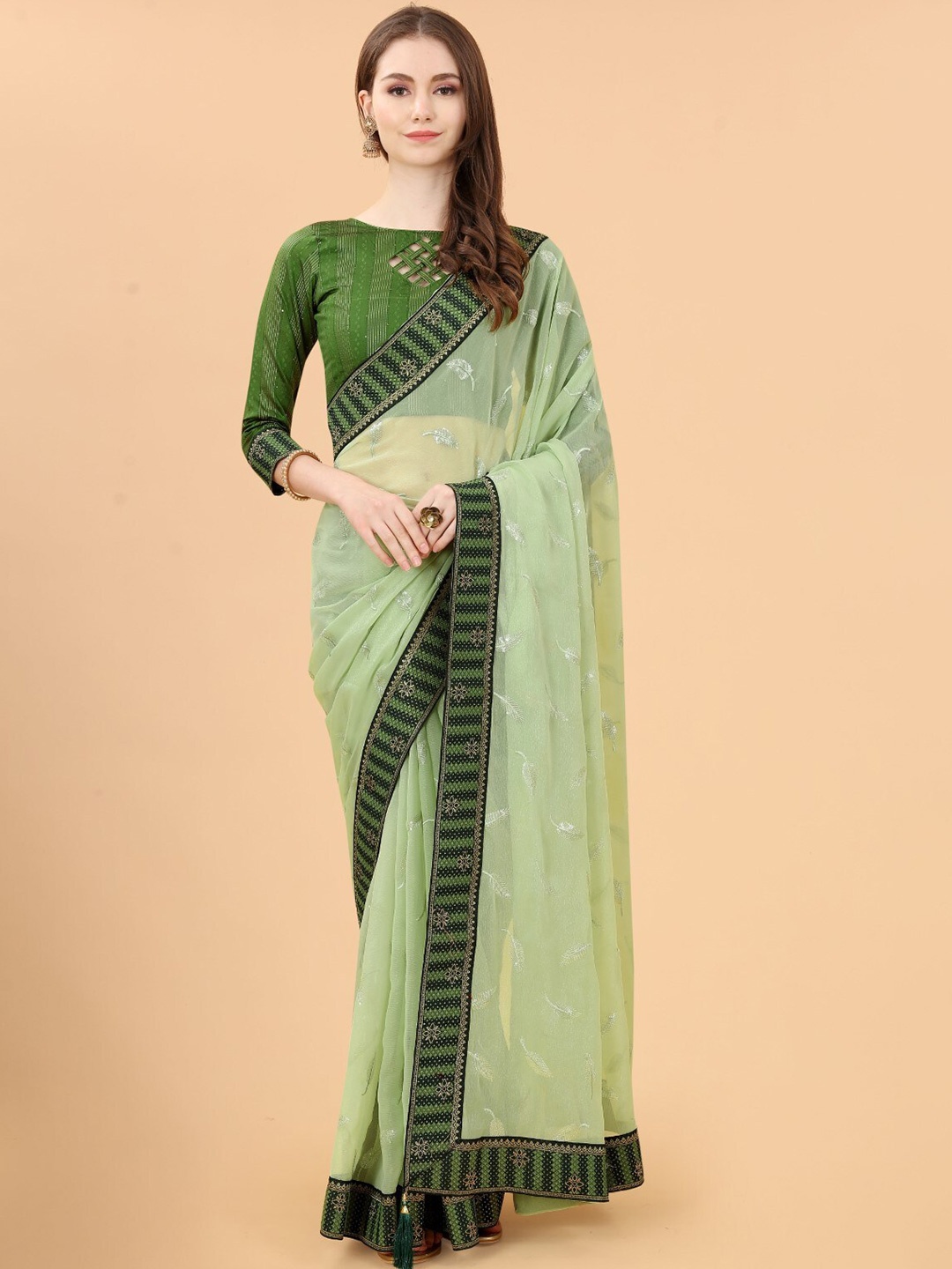 

ZEEPKART Floral Embroidered Woven Design Saree, Green