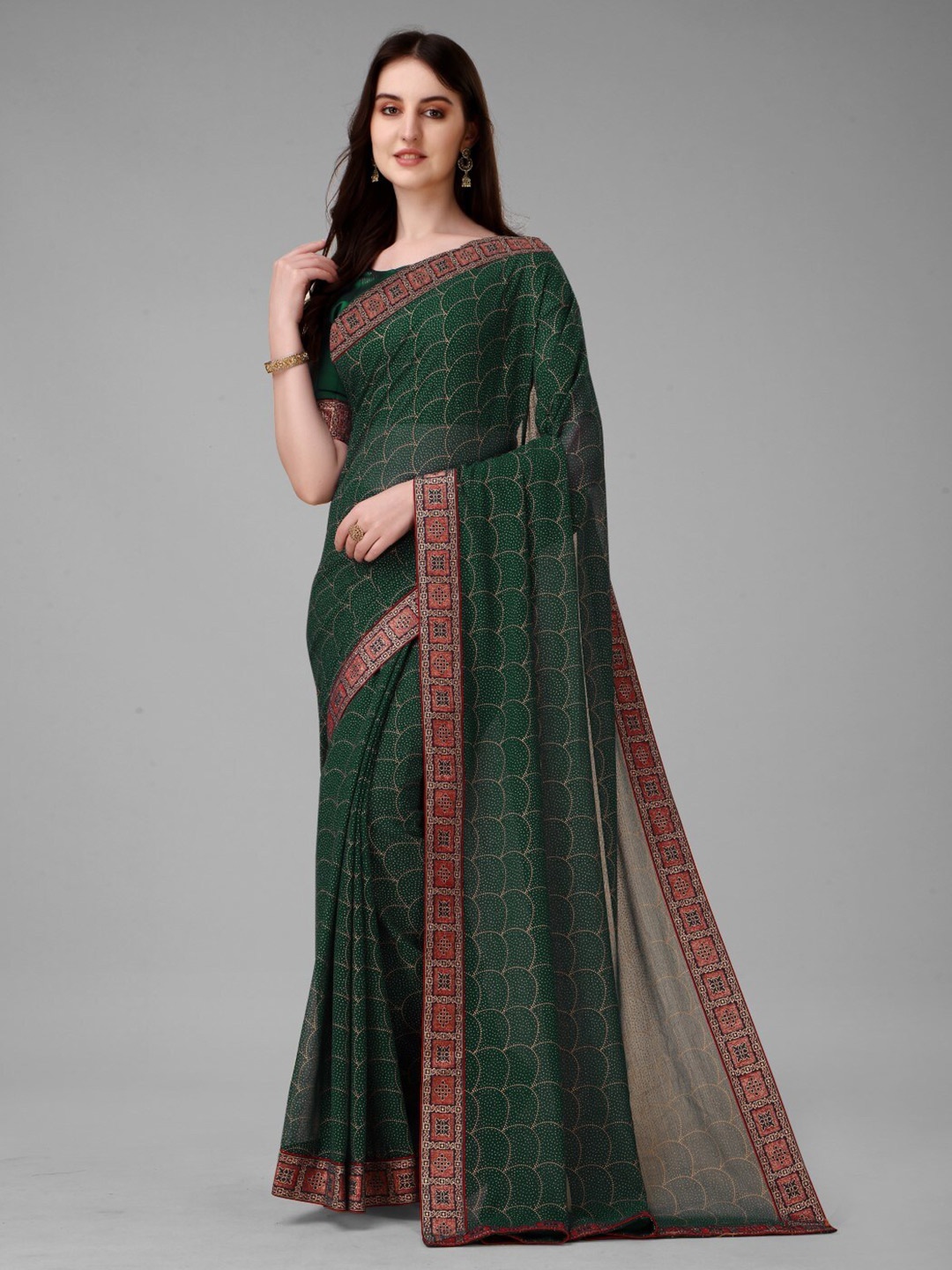 

ZEEPKART Ethnic Motifs Printed Saree, Green