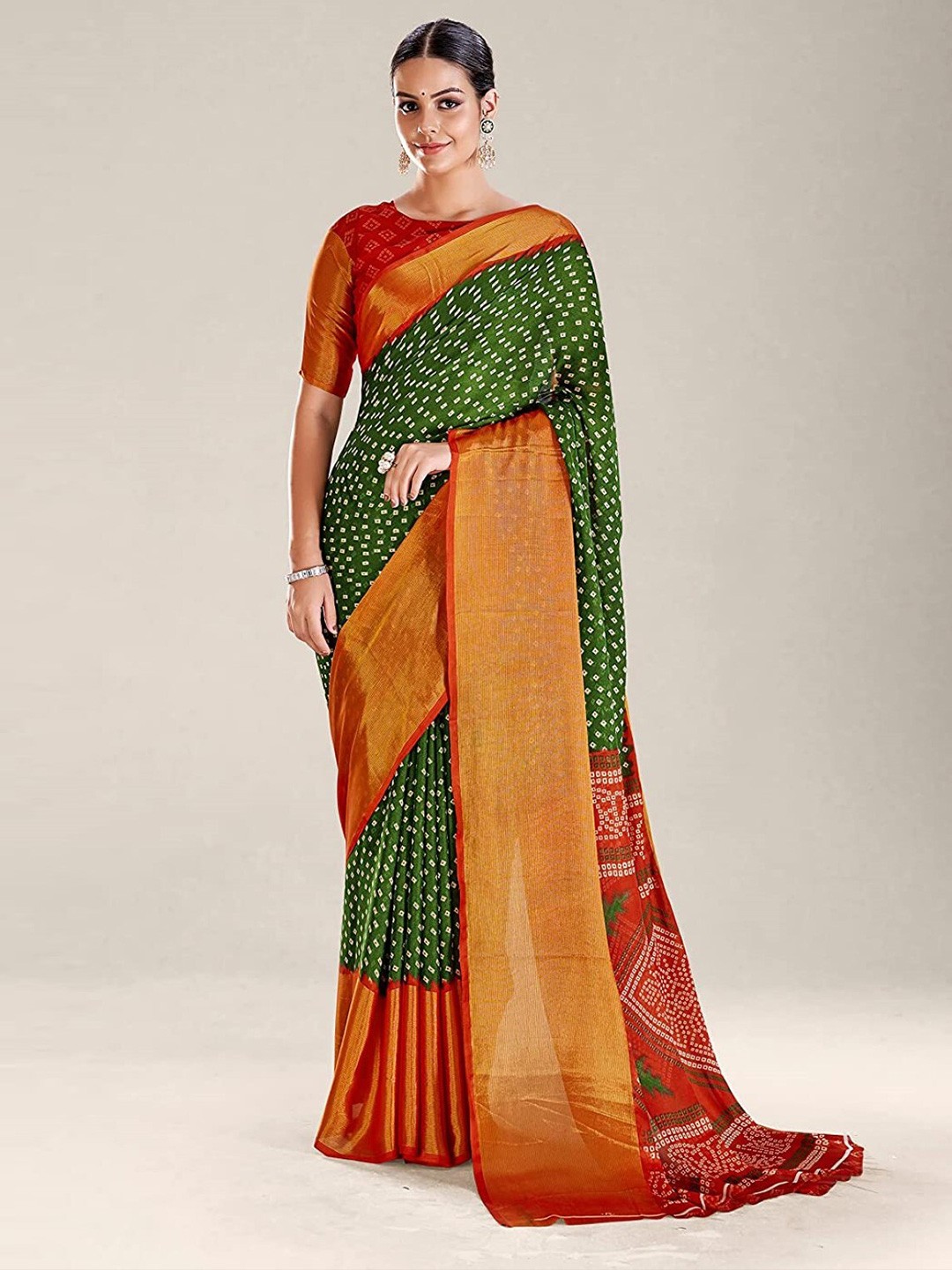 

ZEEPKART Geometric Printed Zari Saree, Green