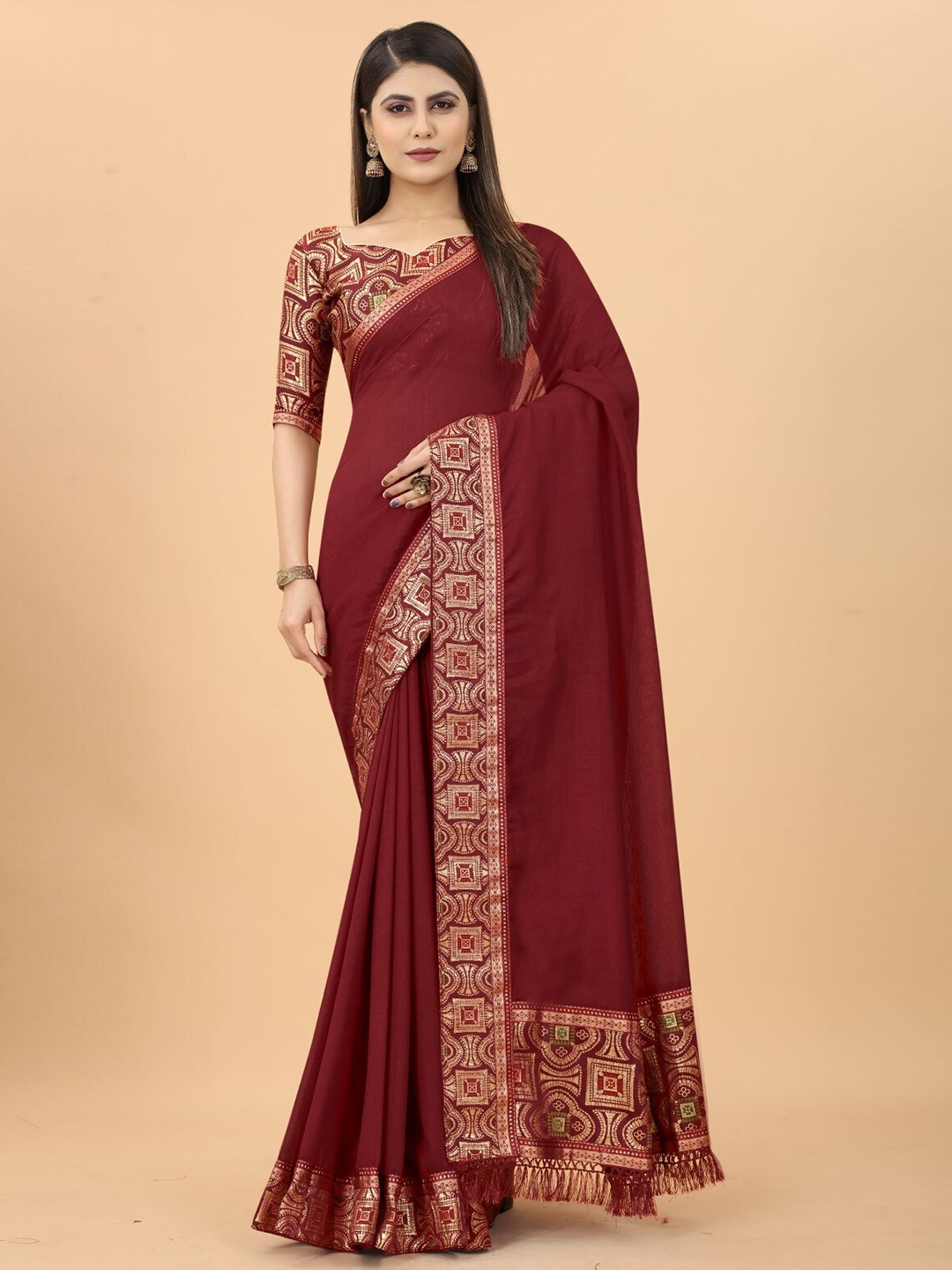 

ZEEPKART Woven Design Saree, Maroon
