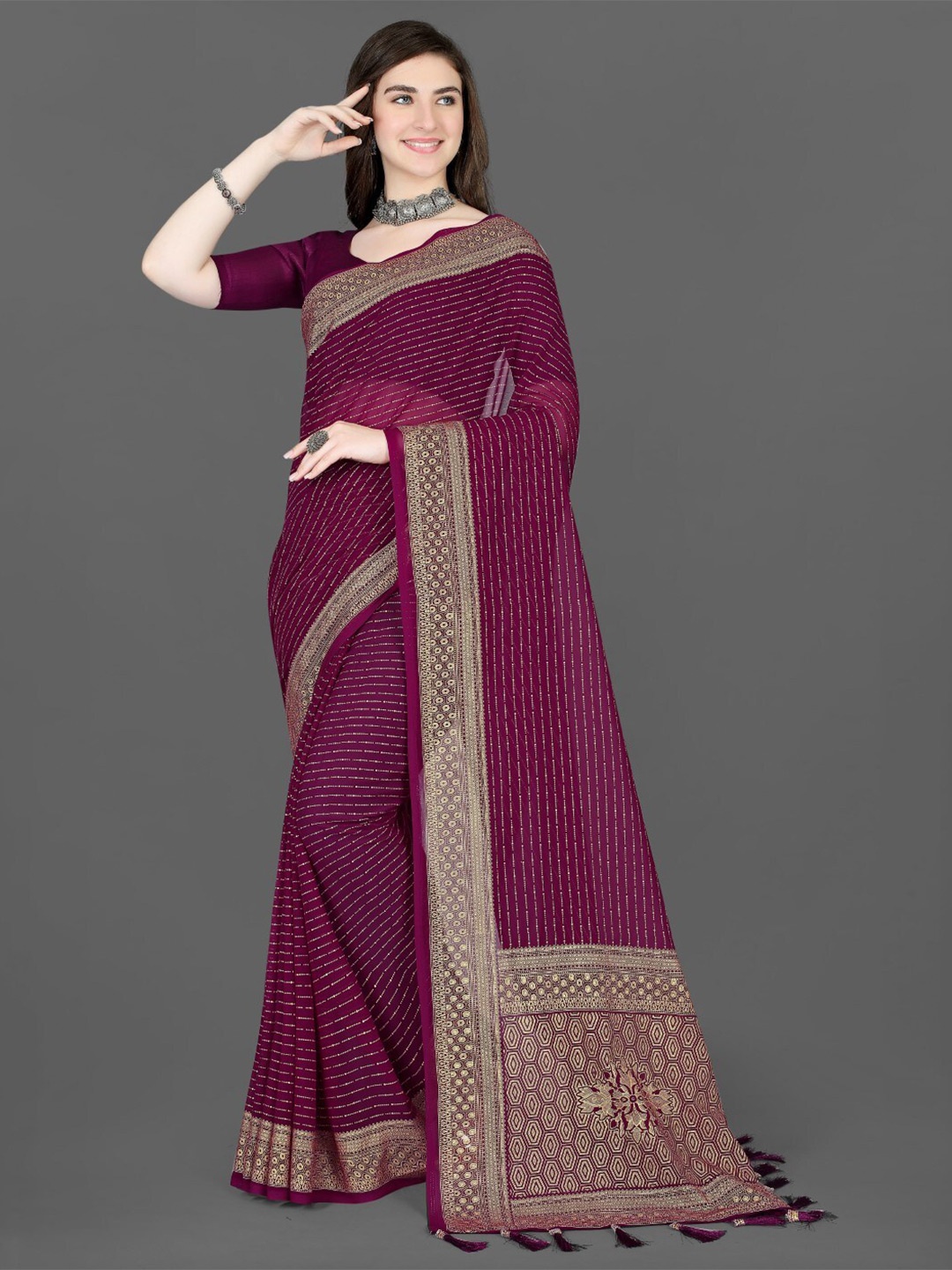 

ZEEPKART Striped Printed Georgette Saree, Burgundy