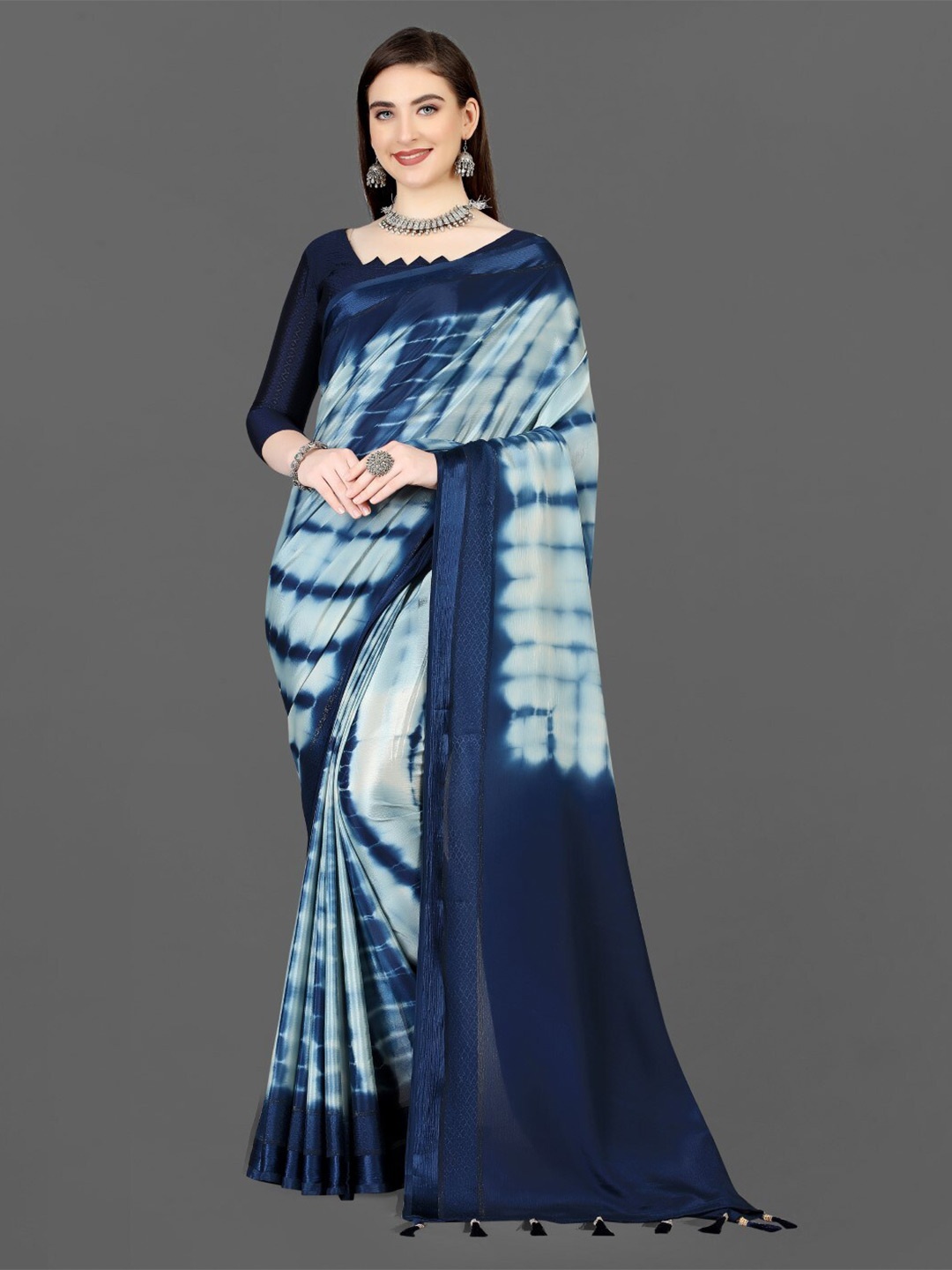 

ZEEPKART Tie & Die Saree, Blue