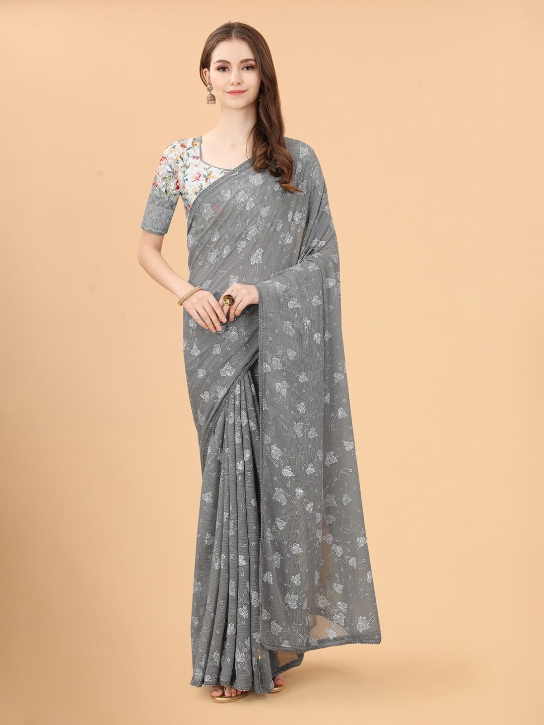 

ZEEPKART Floral Printed Saree, Grey