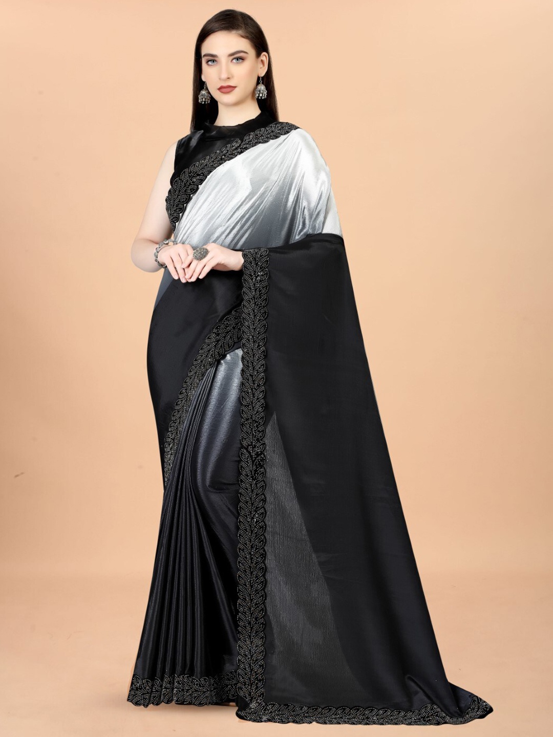 

ZEEPKART Ombre Dyed Saree, White