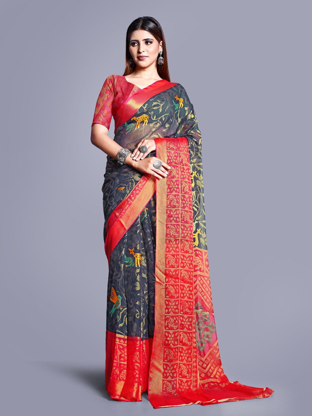 

Sitanjali Floral Printed Saree, Grey