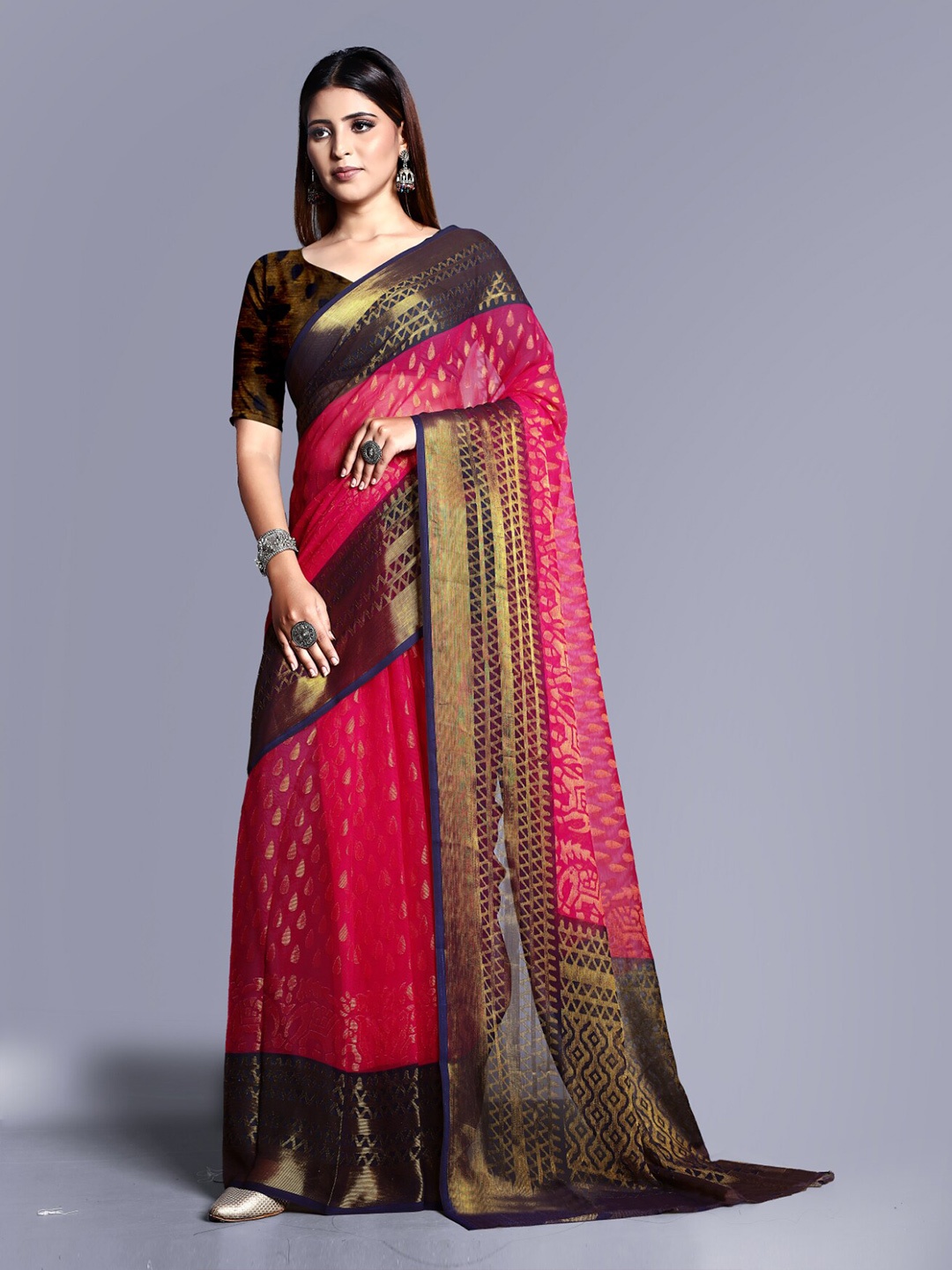 

Sitanjali Geometric Printed Saree, Pink