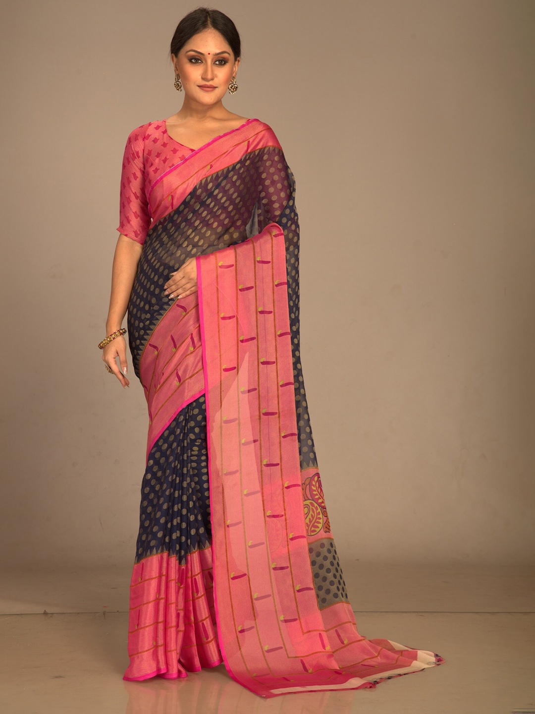 

Sitanjali Polka Dots Printed Brasso Saree, Black
