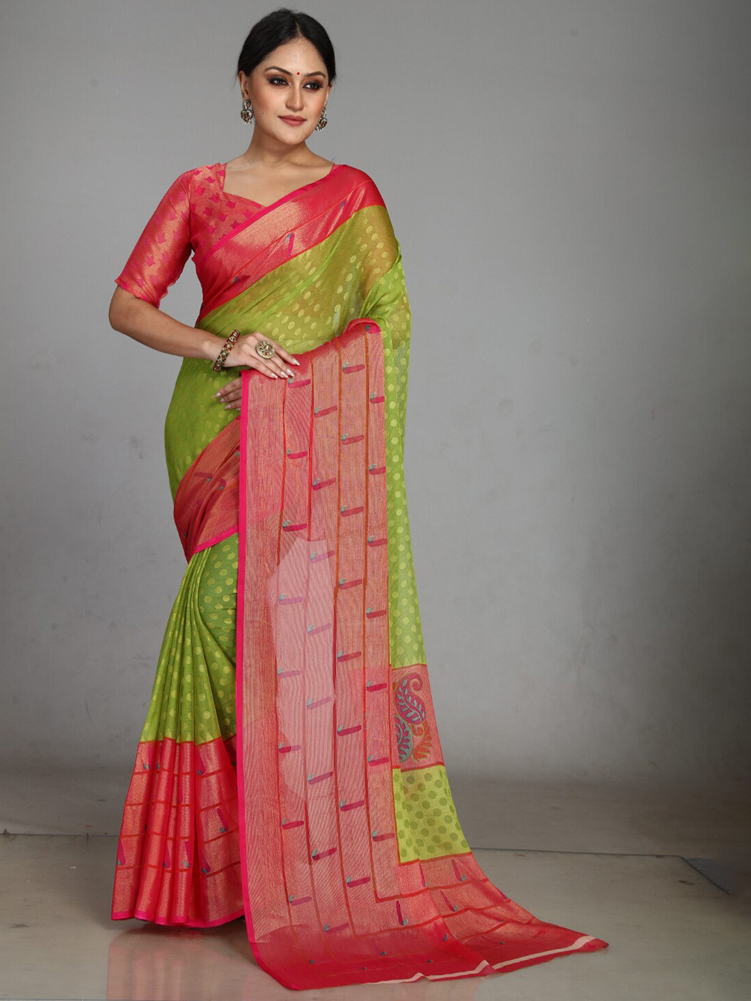 

Sitanjali Floral Printed Saree, Green