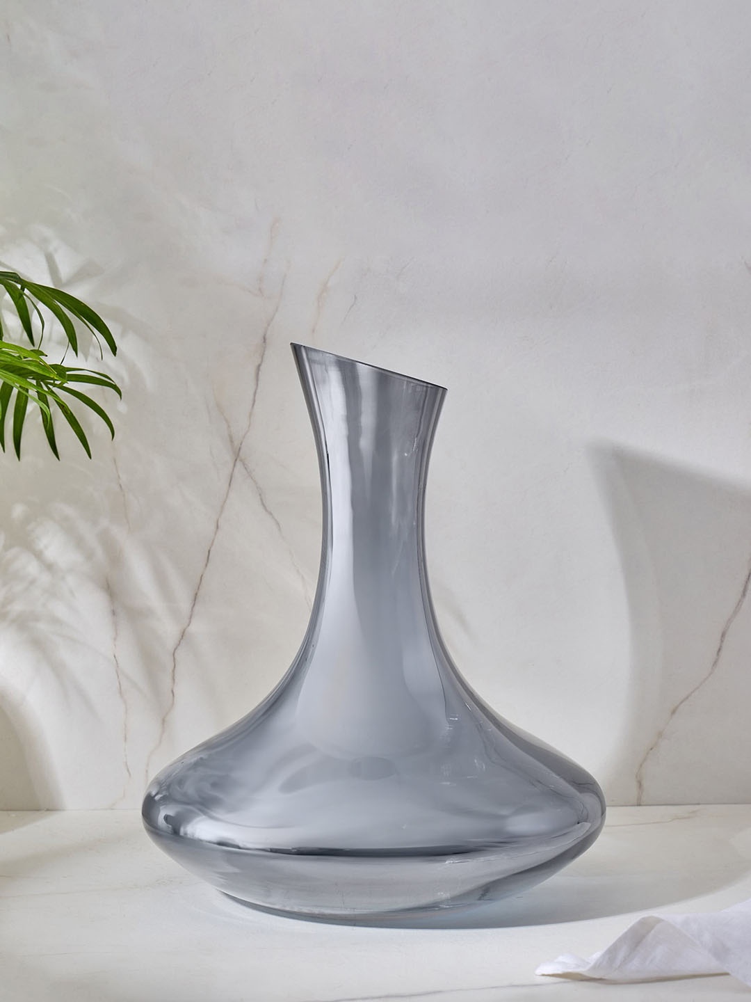 

Home Centre Chef Special Grey Glass Wine Decanter-1.5L