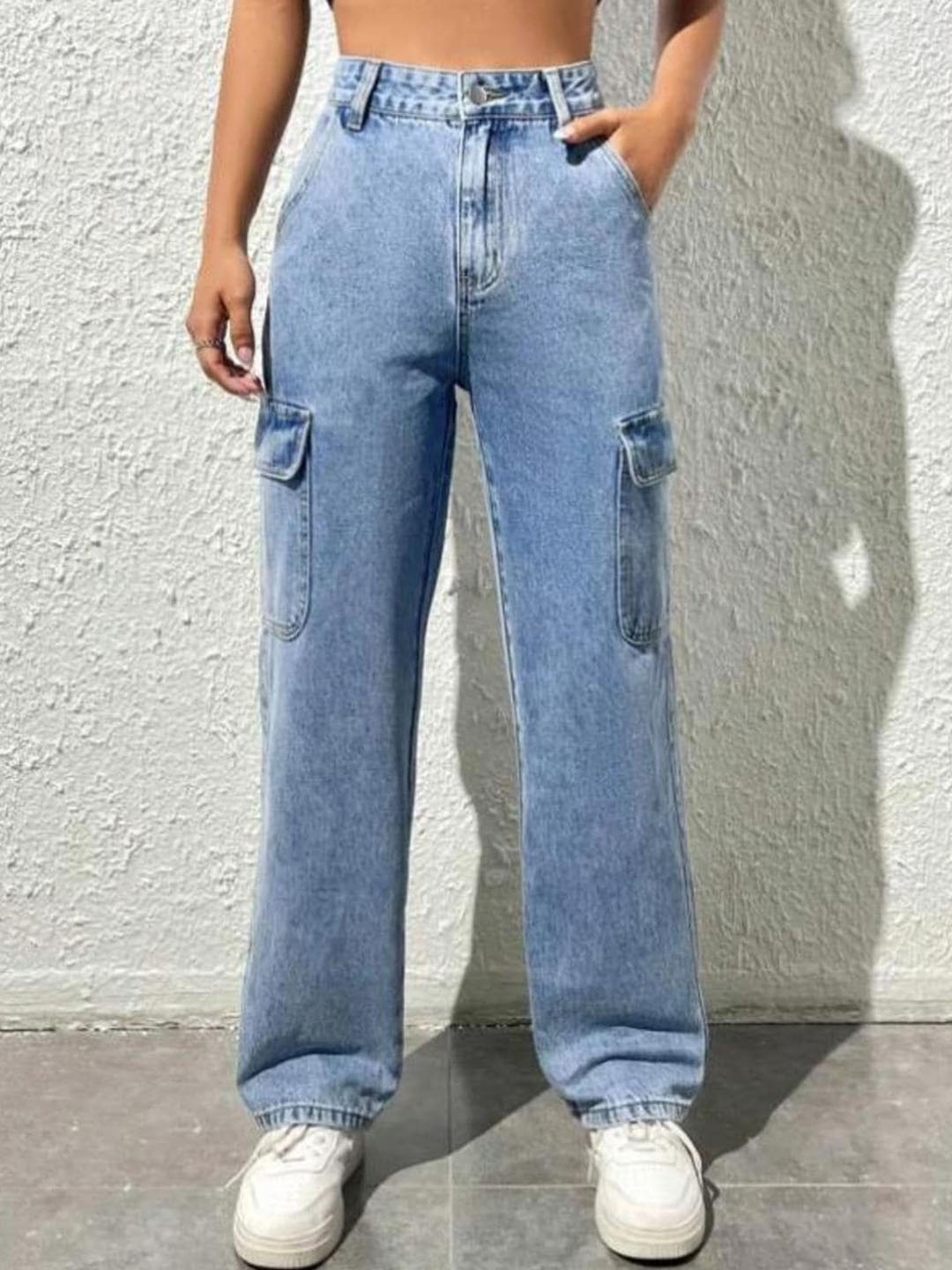 

Kotty Women Jean Straight Fit High-Rise Heavy Fade Stretchable Jeans, Blue