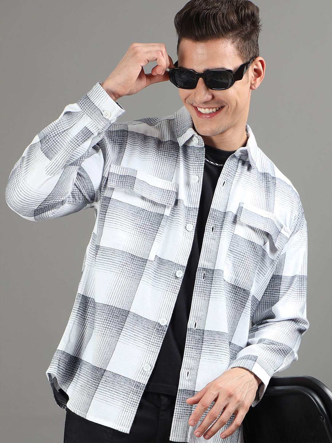 

HERE&NOW White Checked Spread Collar Cotton Casual Shacket