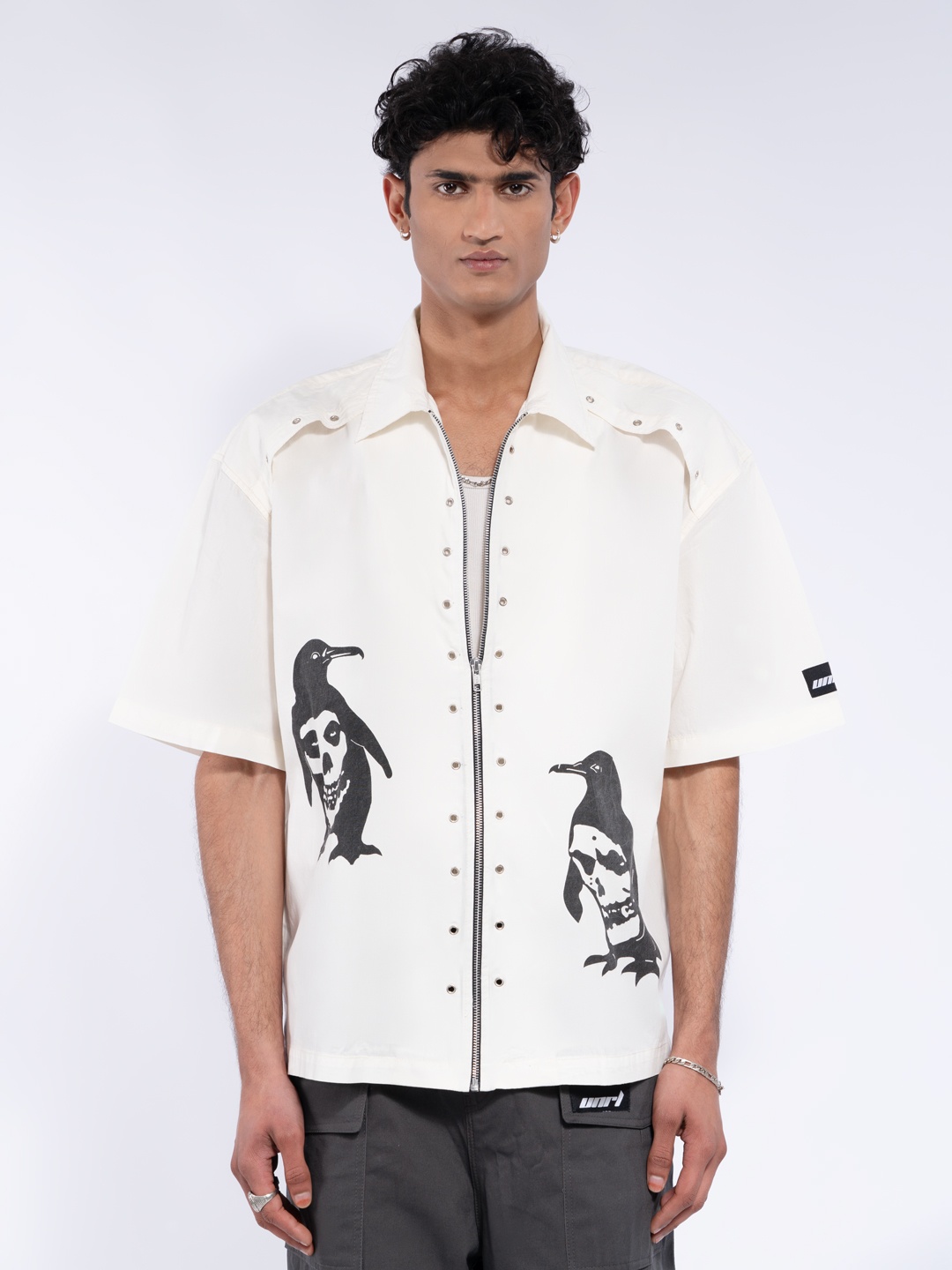 

UNRL Men Boxy Fit Drop-Shoulder Sleeves Animal Printed Casual Shirt, White