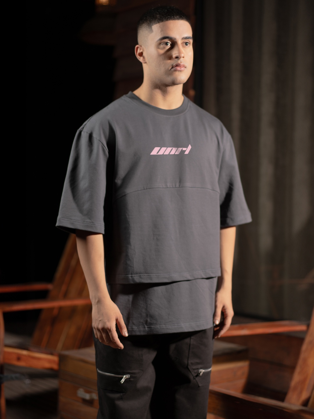 

UNRL Pure Cotton Typography Printed Drop-Shoulder Sleeves T-shirt, Grey