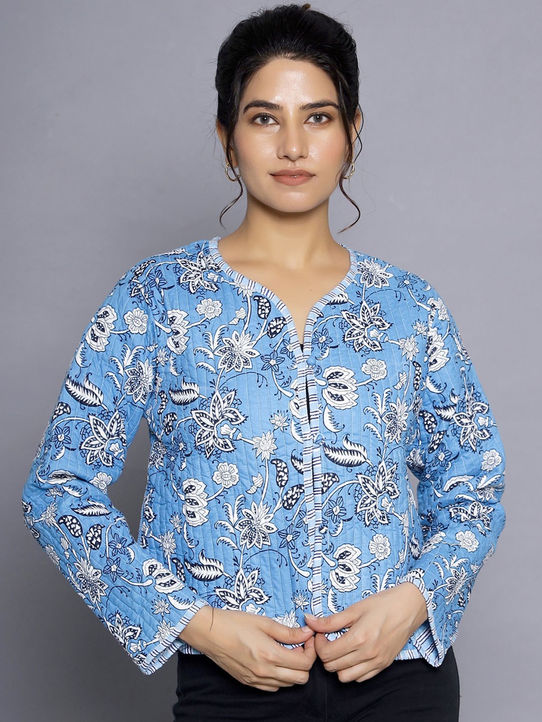 

HANDICRAFT PALACE Floral Printed Reversible Pure Cotton Crop Quilted Jacket, Blue