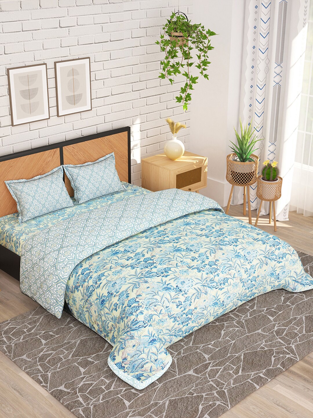 

Story@home Turquoise Blue 4 Pieces Floral Print Microfiber Double Queen Bedding Set