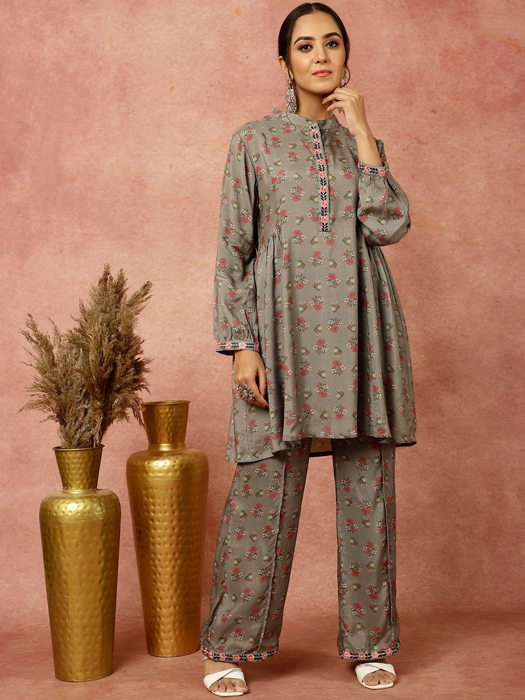 

Jaipur Kurti Ethnic Printed Gathered Kurta With Palazzo Co-ord Set, Grey