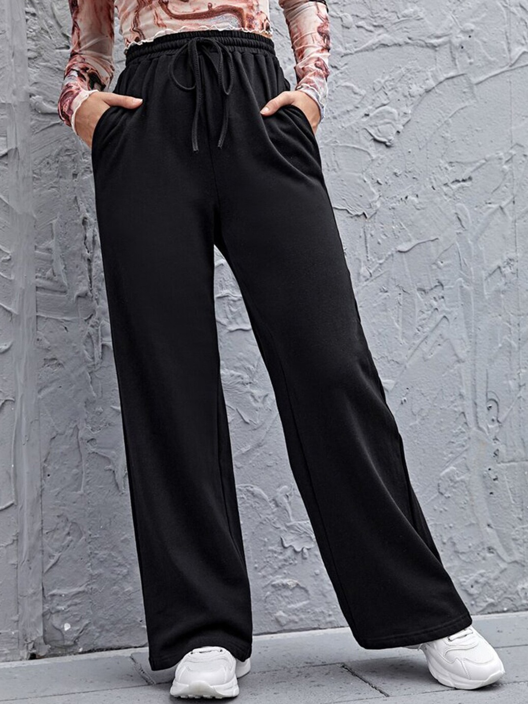 

BAESD Women Relaxed High-Rise Non Iron Organic Cotton Trouser, Black