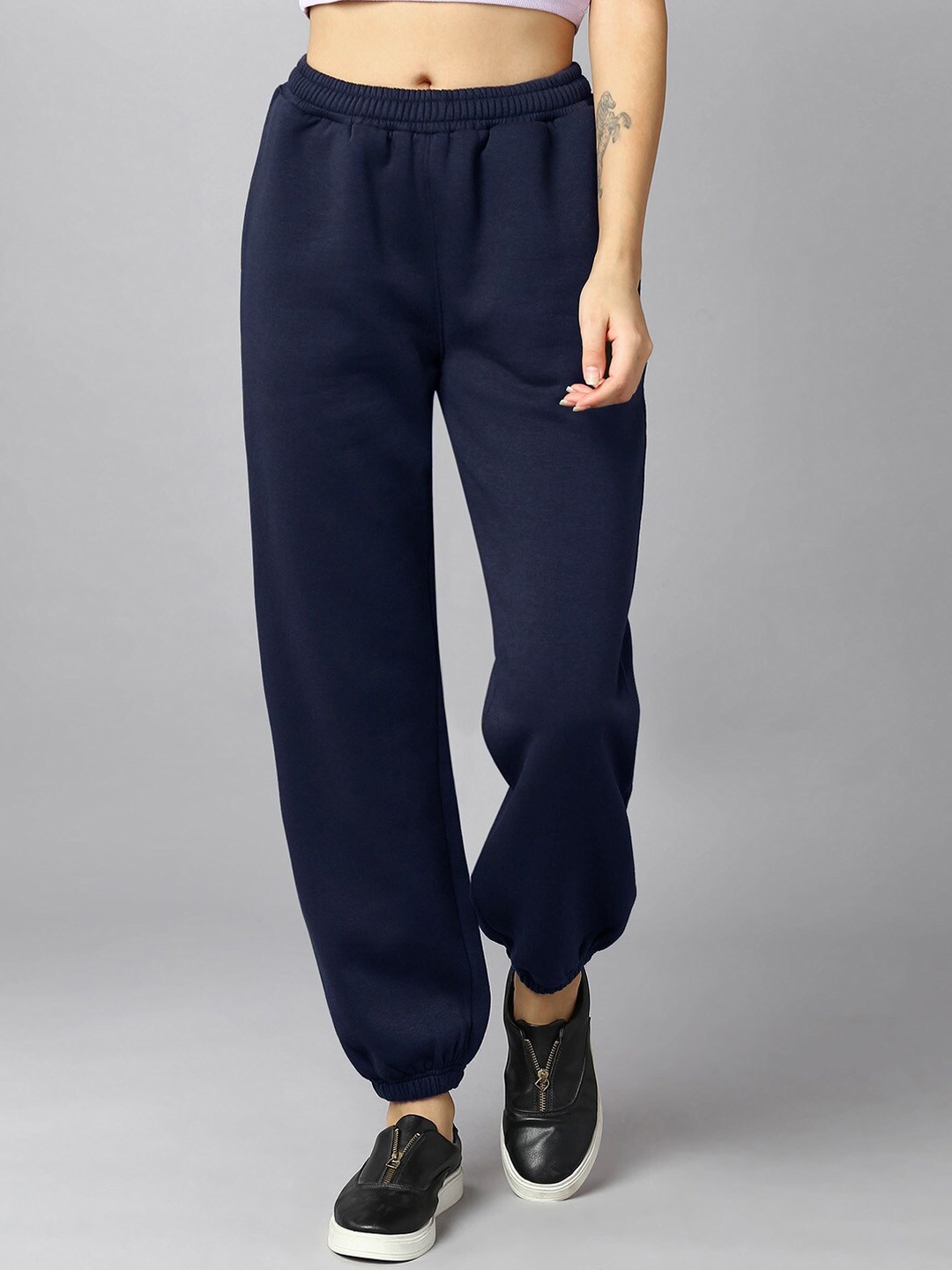 

The Roadster Lifestyle Co. Women Navy Blue Mid-Rise Cotton Fleece Joggers