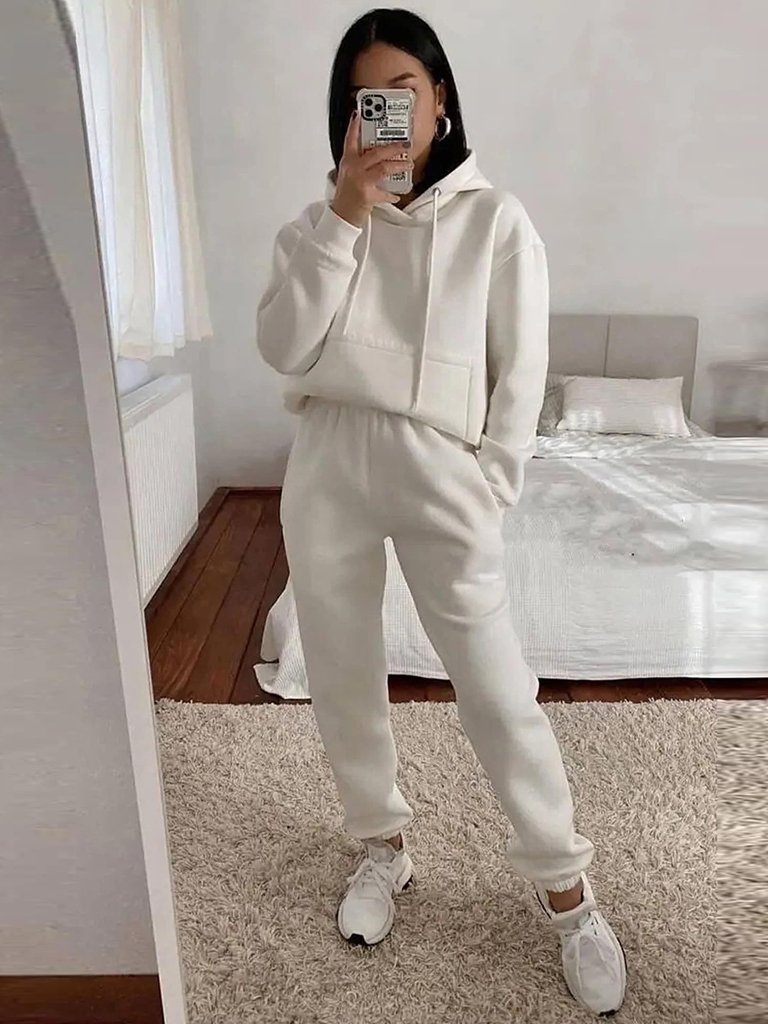 

LULU & SKY Hooded Loose Fit Sweatshirt & Joggers, White