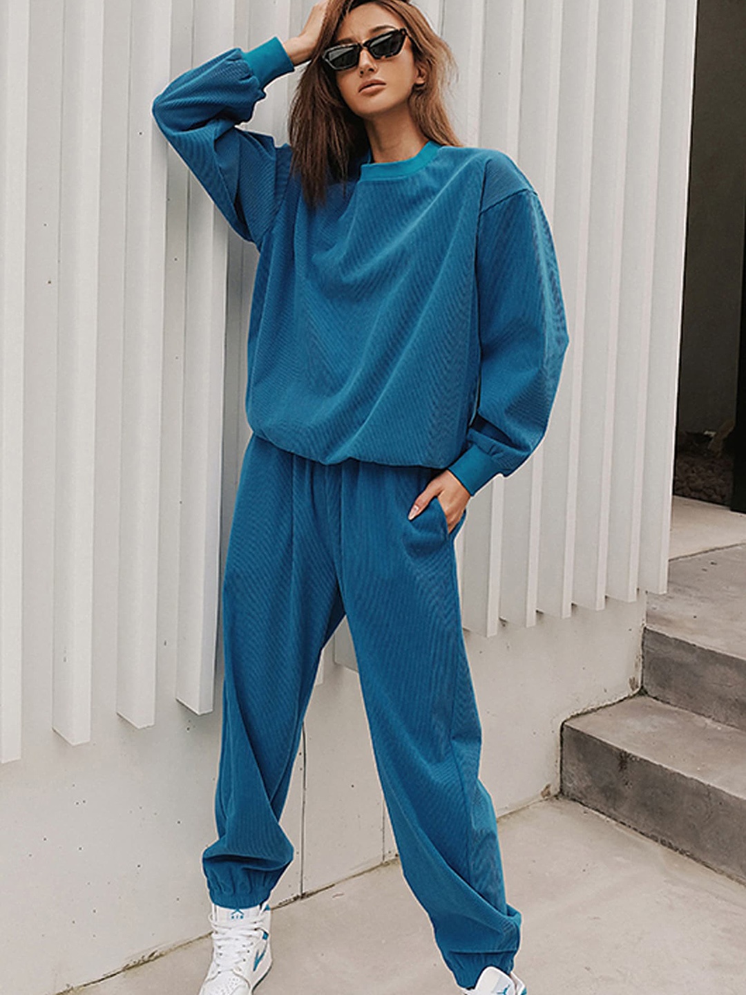 

LULU & SKY Relaxed Fit Round Neck Sweatshirt & Mid-Rise Jogger Co-Ords, Blue