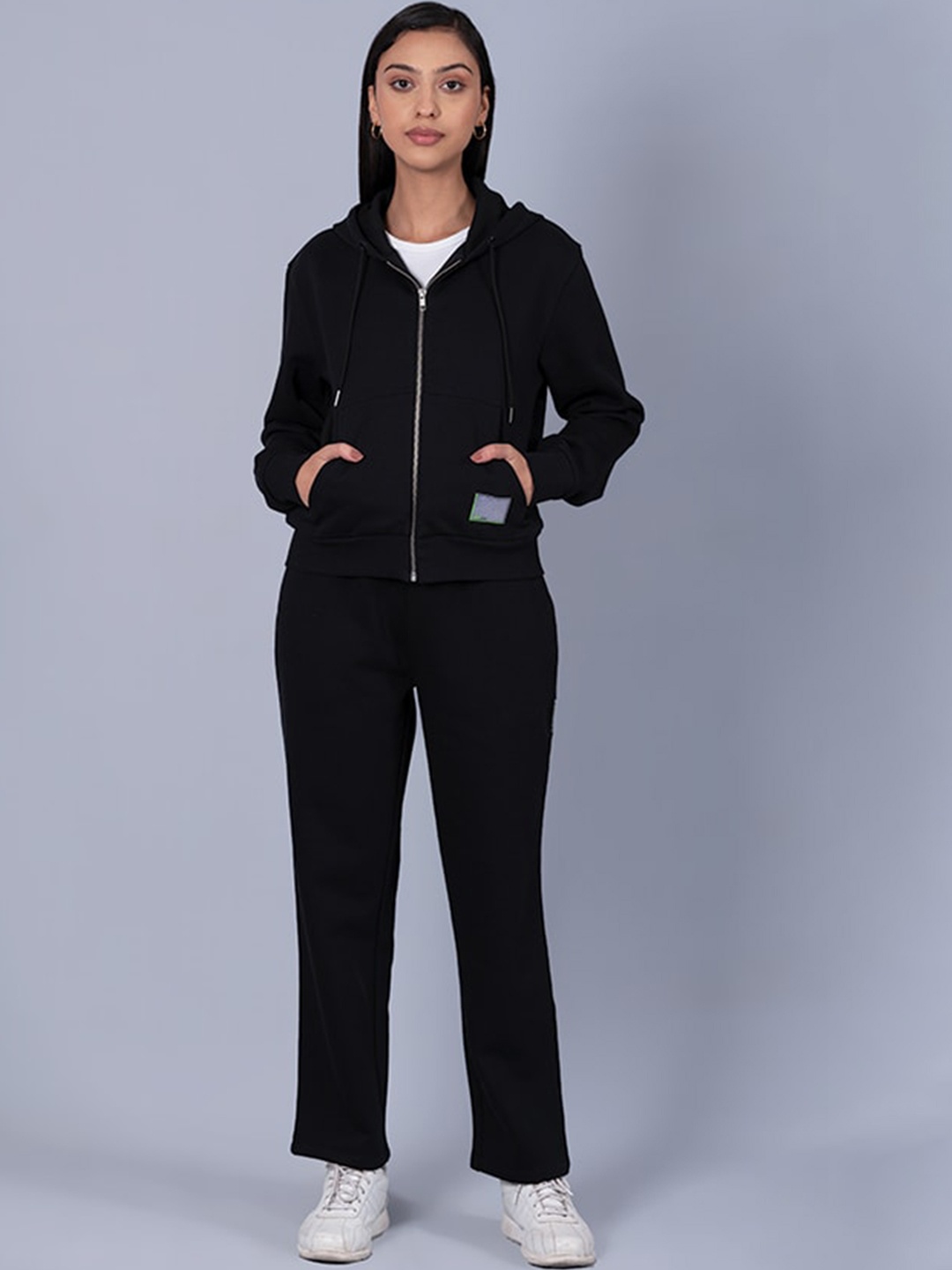 

Muvazo Hooded Sweatshirt With Joggers, Black