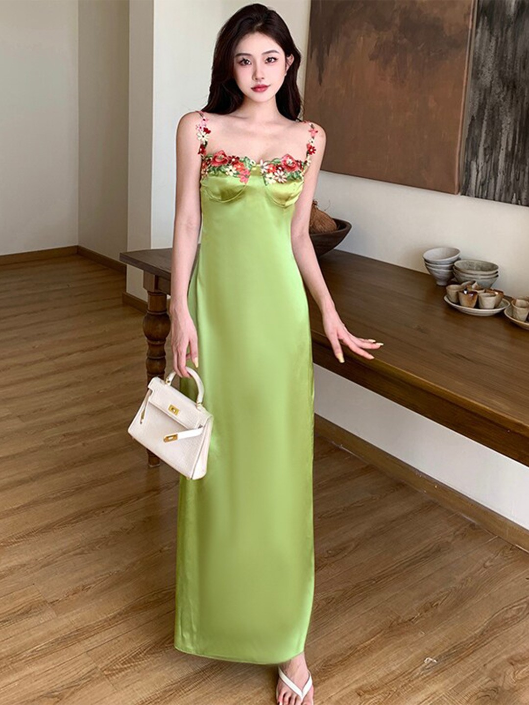 

StyleCast Green Shoulder Straps Maxi Dress