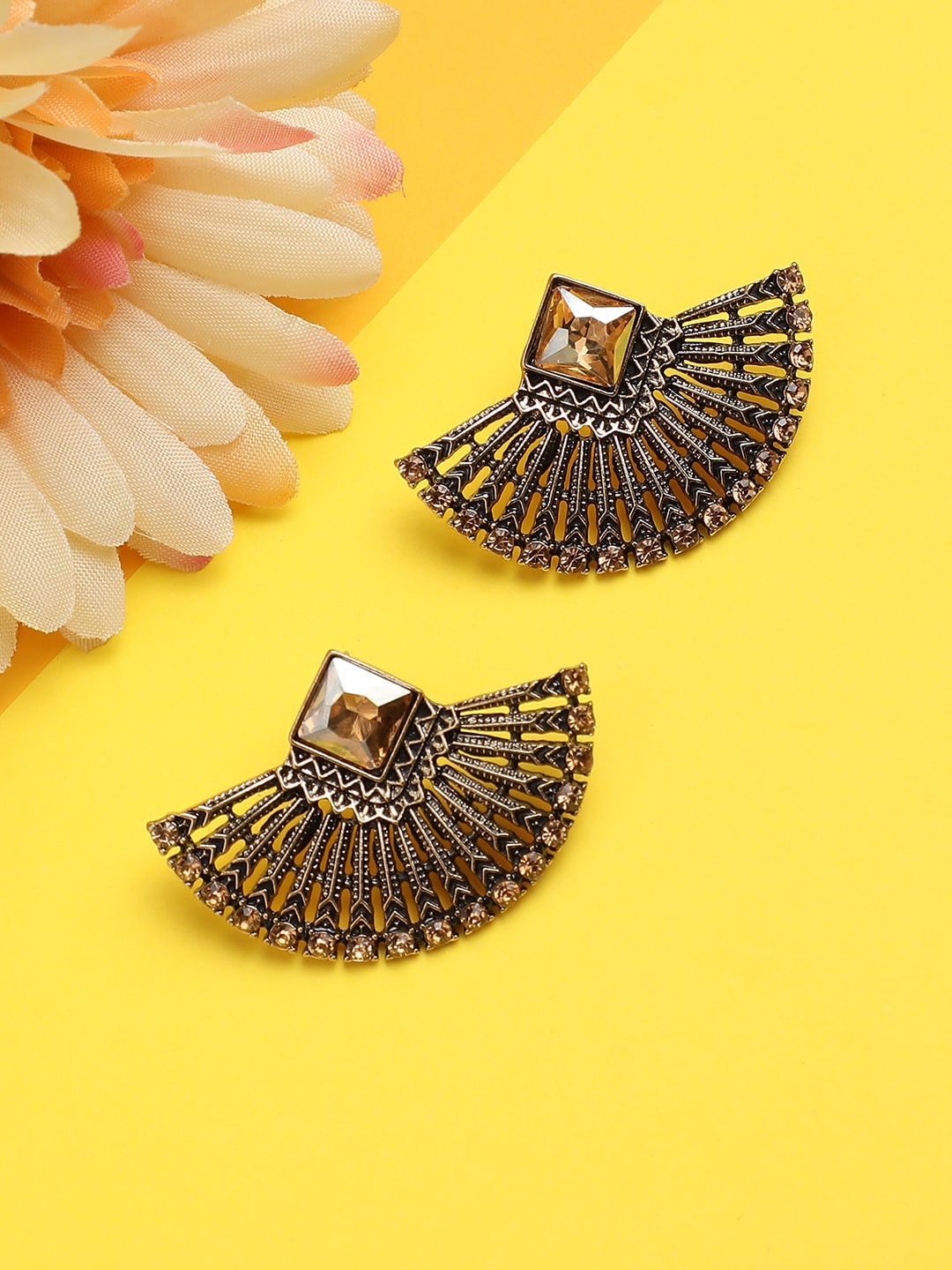 

Sangria Gold Plated Studs Earrings