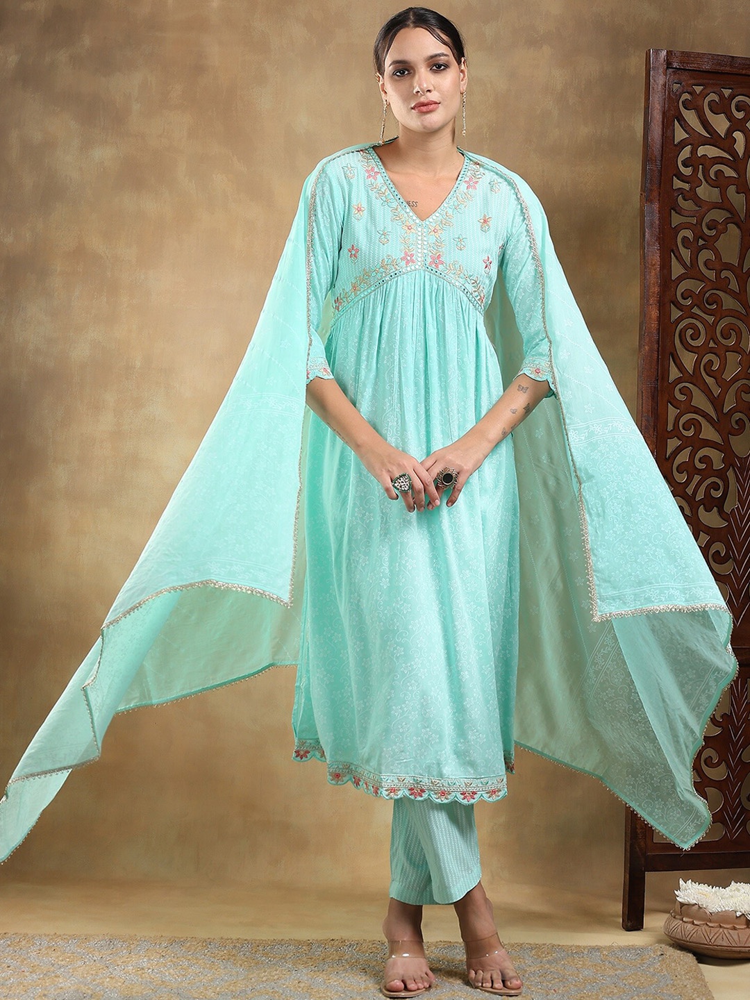 

Bani Women Floral Printed Embroidered Pleated Kurta with Trousers & Dupatta, Green