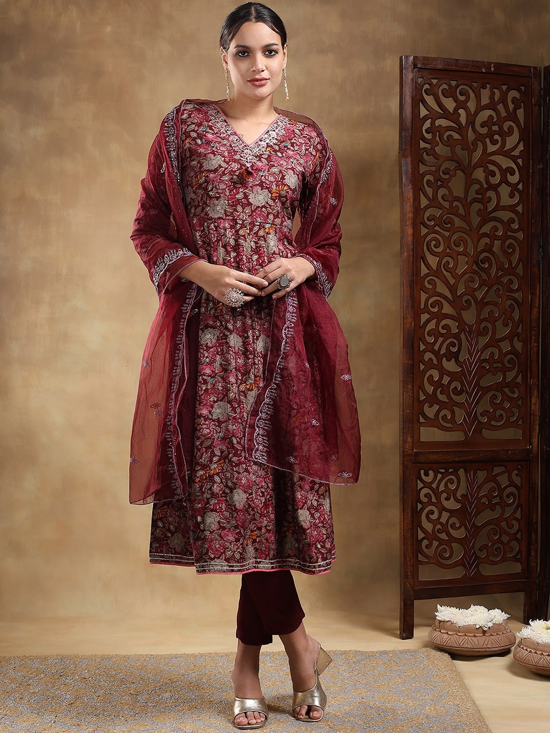 

Bani Women Floral Embroidered Pleated Kurta with Trousers & Dupatta, Maroon