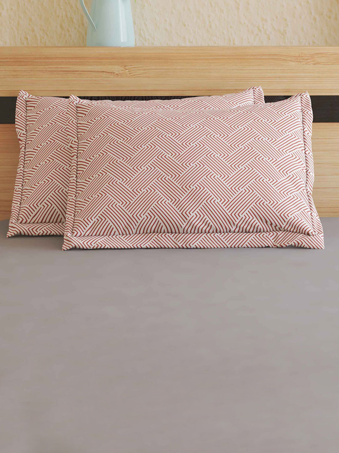 

Home Centre Colour Refresh Brown 2 Pieces Geometric Printed Pure Cotton Pillow Covers
