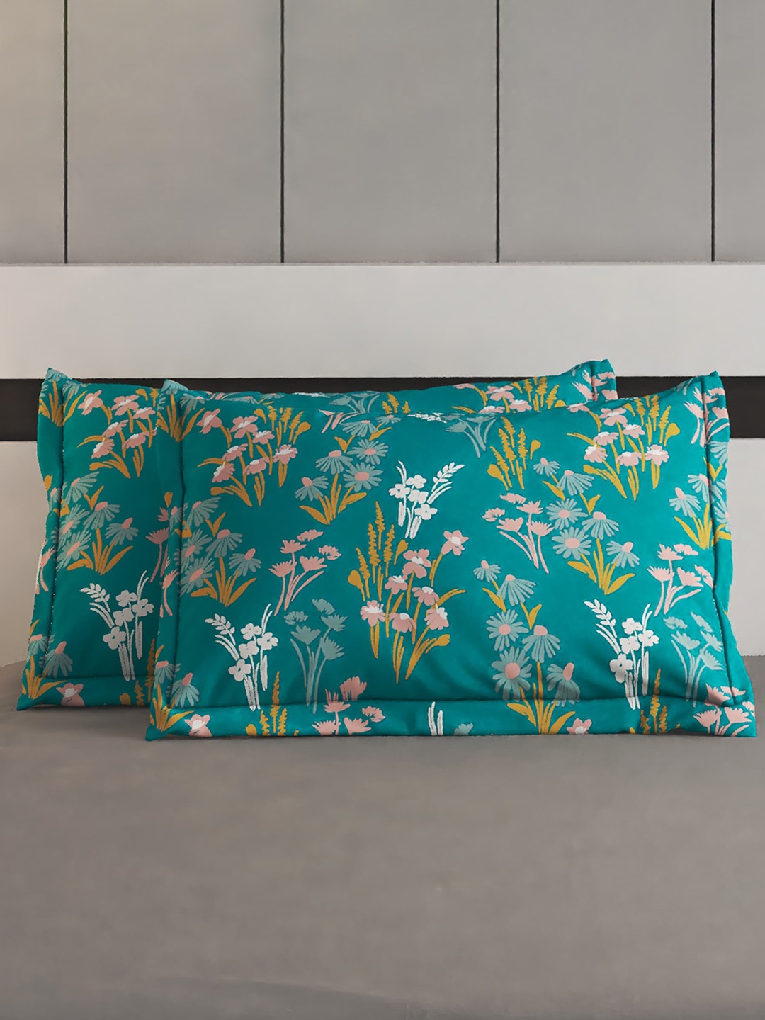 

Home Centre Colour Refresh Green 2 Pieces Floral Printed Pure Cotton Pillow Covers, Blue