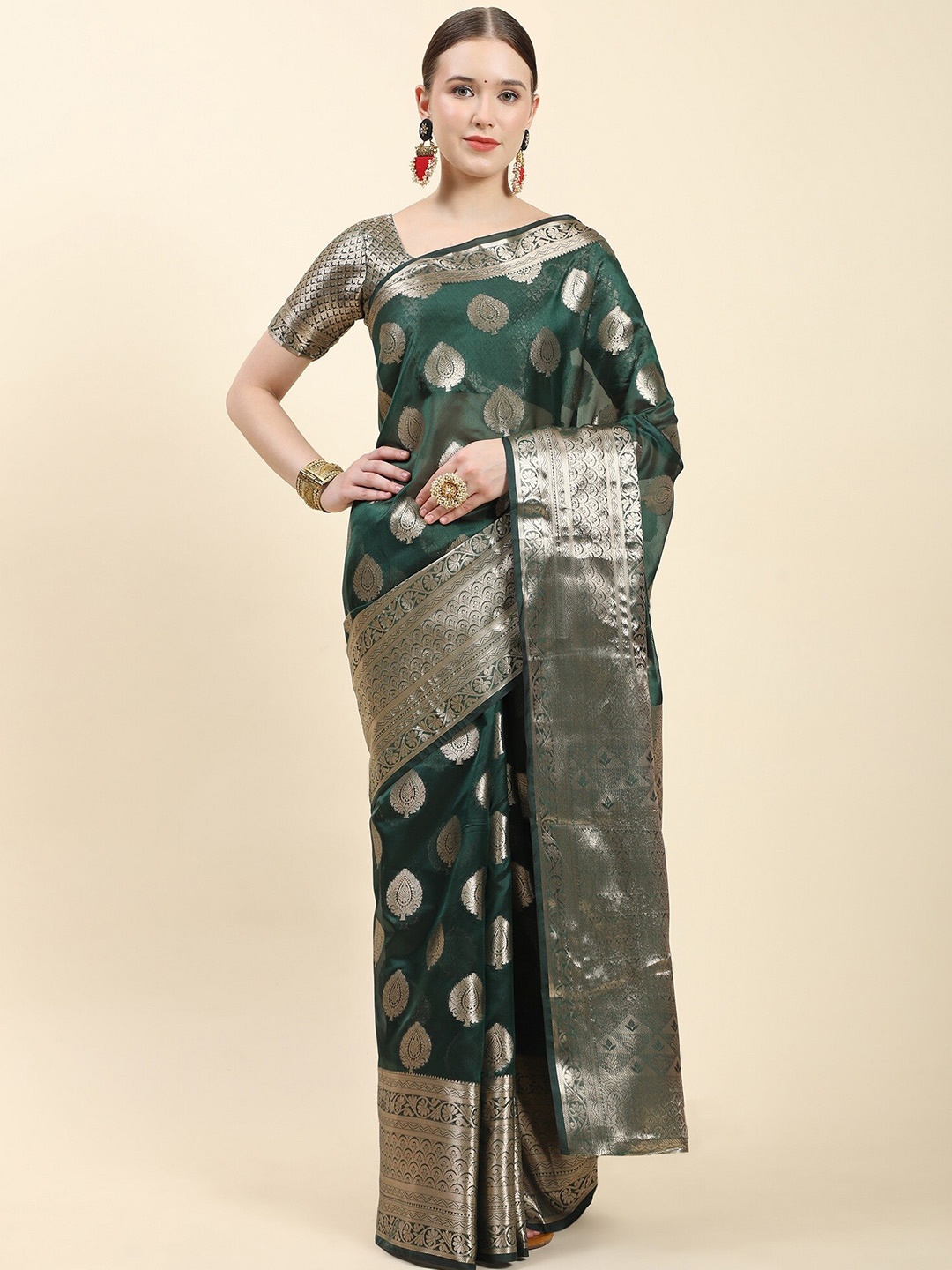 

NOISE Woven Design Zari Organza Heavy Work Banarasi Saree, Green