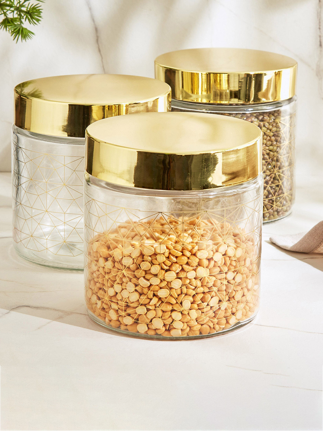 

Home Centre Gold Toned 6 Pcs Printed Kitchen Storage 850ml