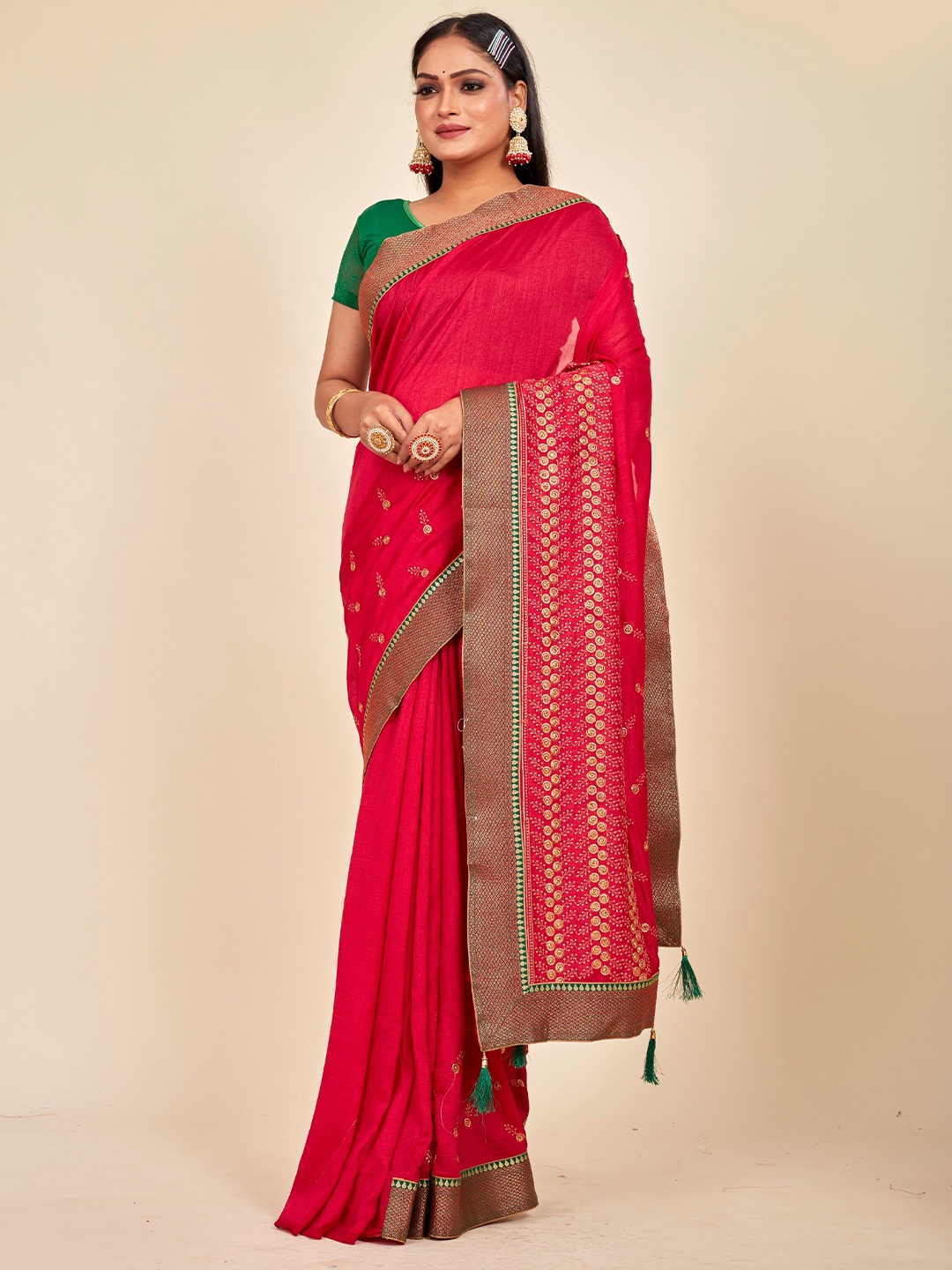 

MAHALASA Red and Green Embellished Embroidered Art Silk Saree