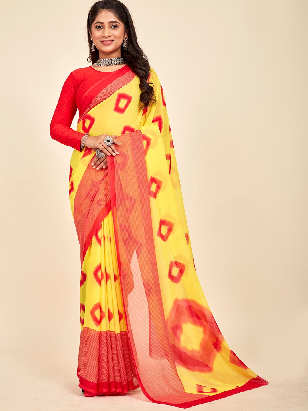 

MAHALASA Bandhani Printed Pure Georgette Saree, Yellow