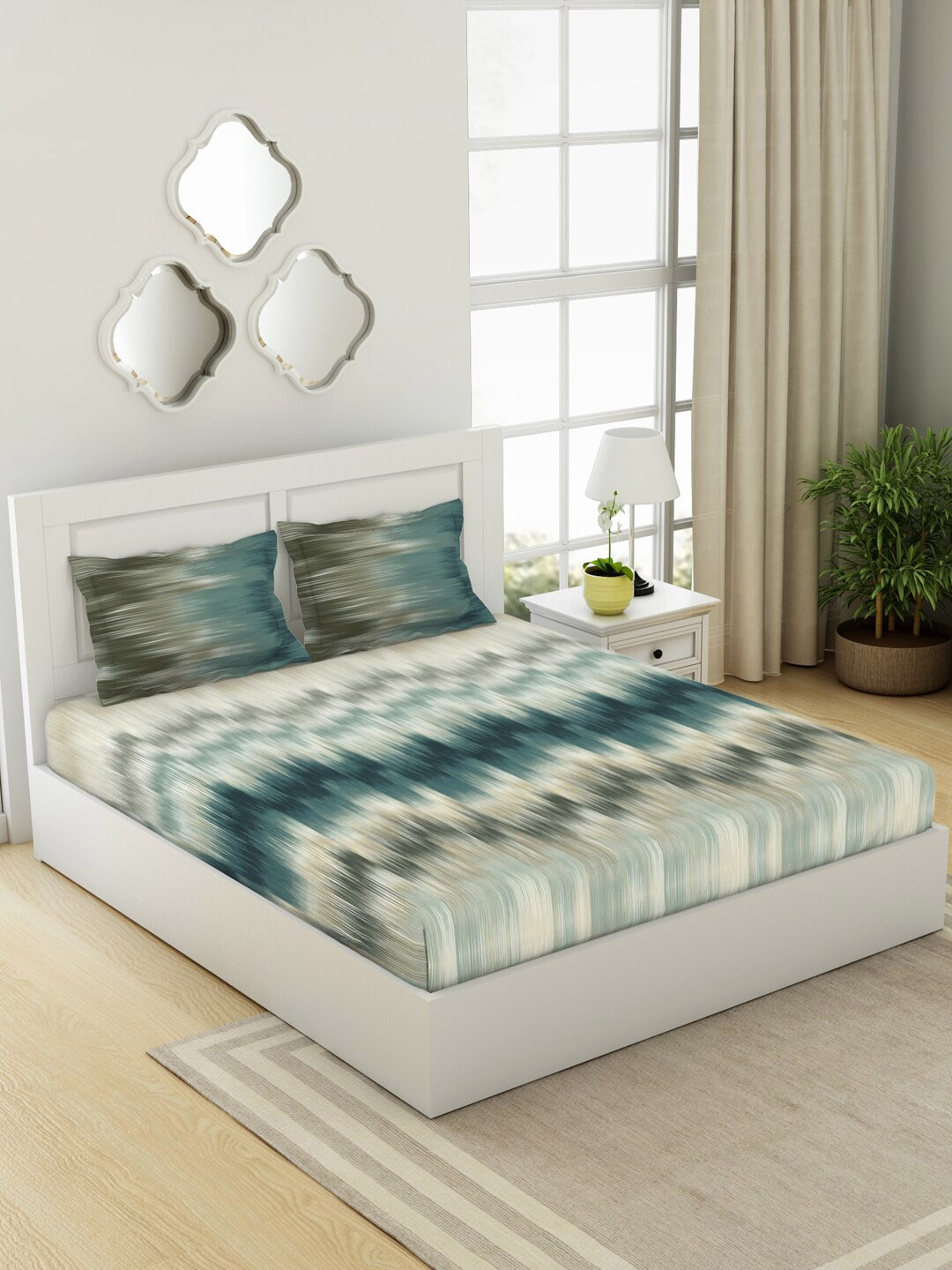 

SPACES Ikkat Blue Geometric Pure Cotton 144 TC Fitted King Bedsheet with 2 Pillow Covers