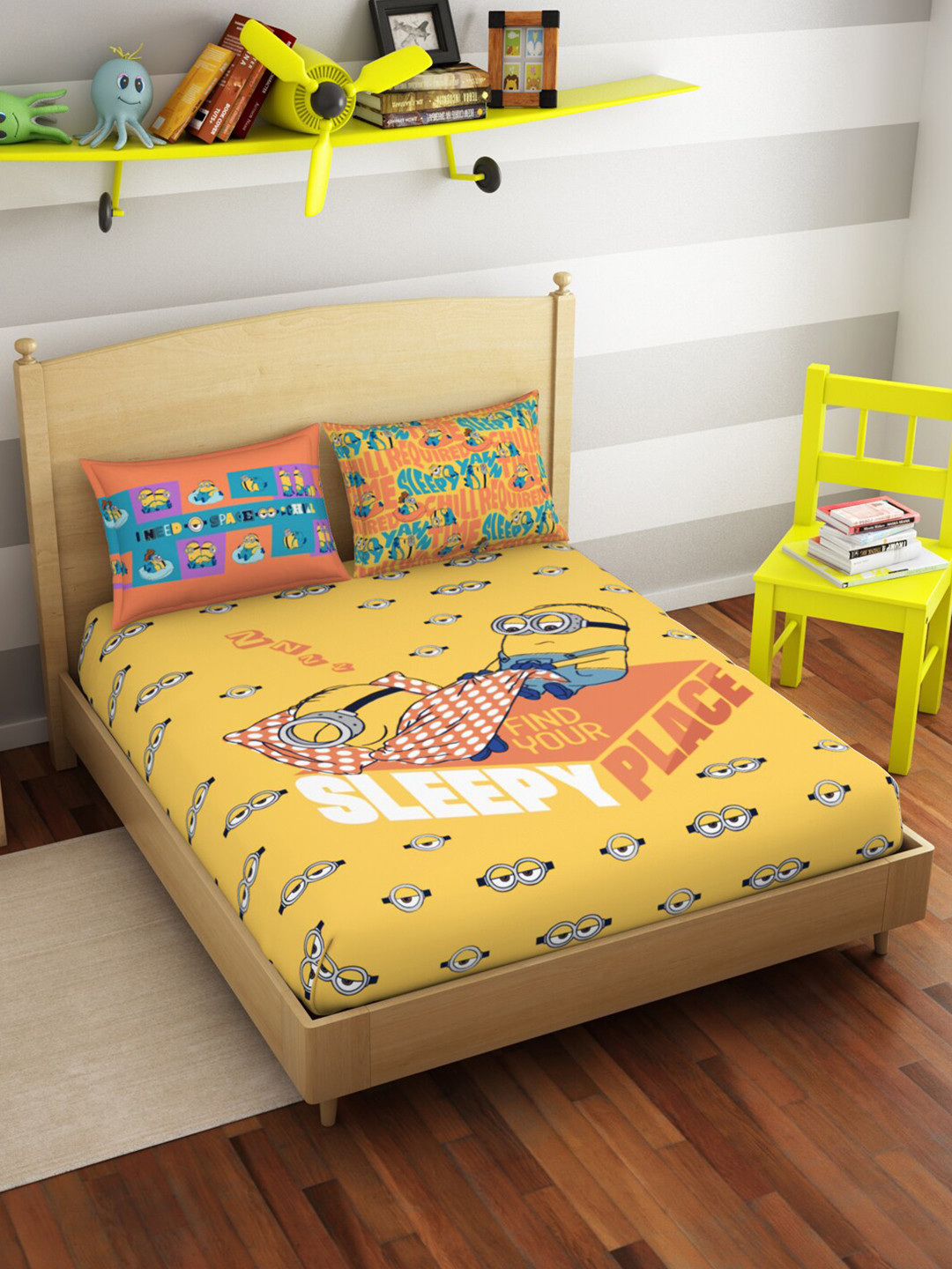 

SPACES Yellow Cartoon Characters Pure Cotton 180 TC King Bedsheet with 2 Pillow Covers