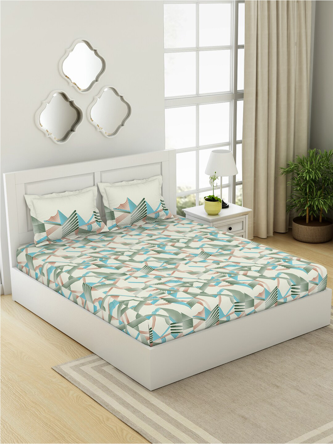 

SPACES Green Geometric Cotton 144 TC Fitted King Bedsheet with 2 Pillow Covers