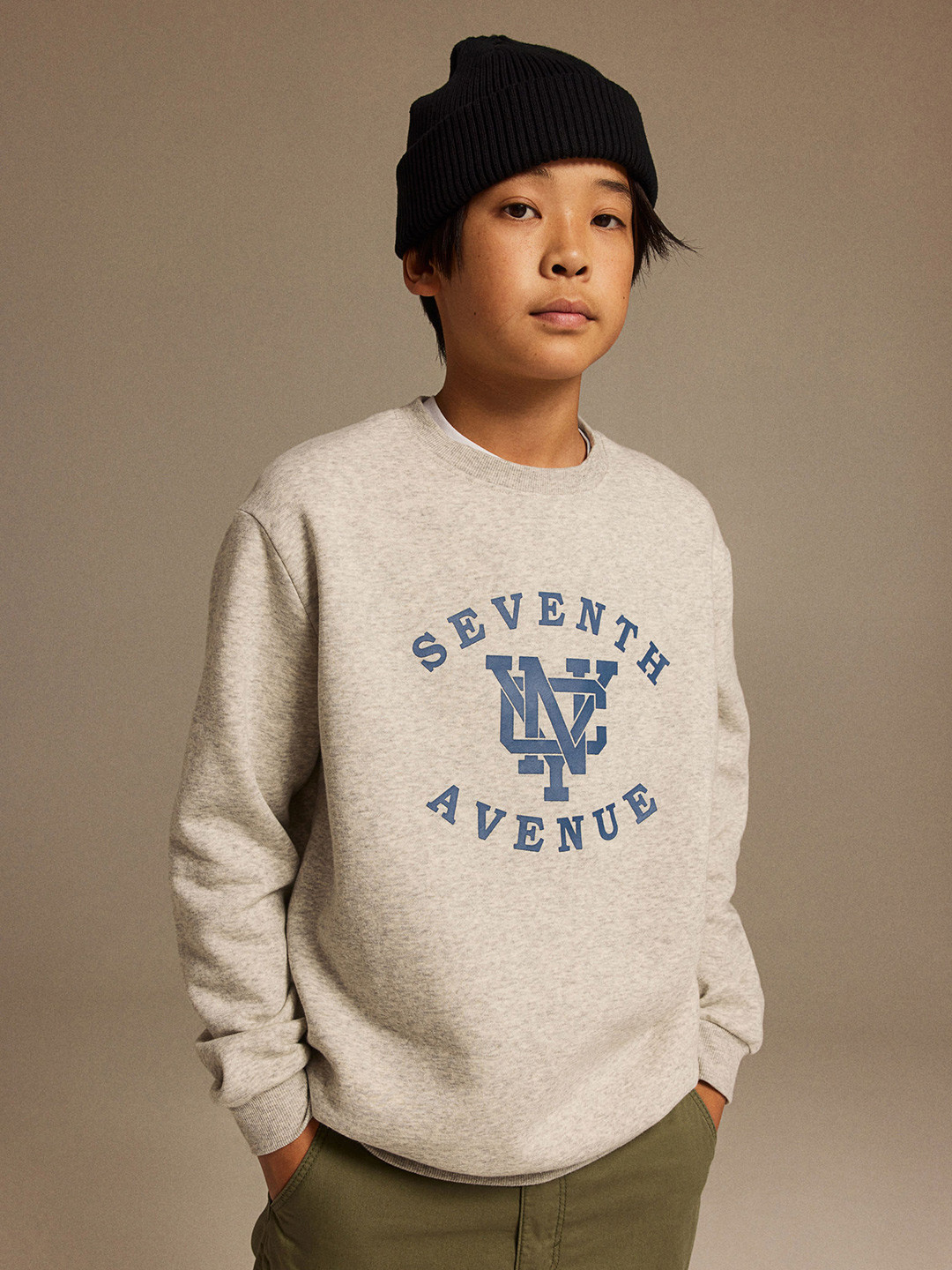 

H&M Boys Printed Sweatshirt, Grey