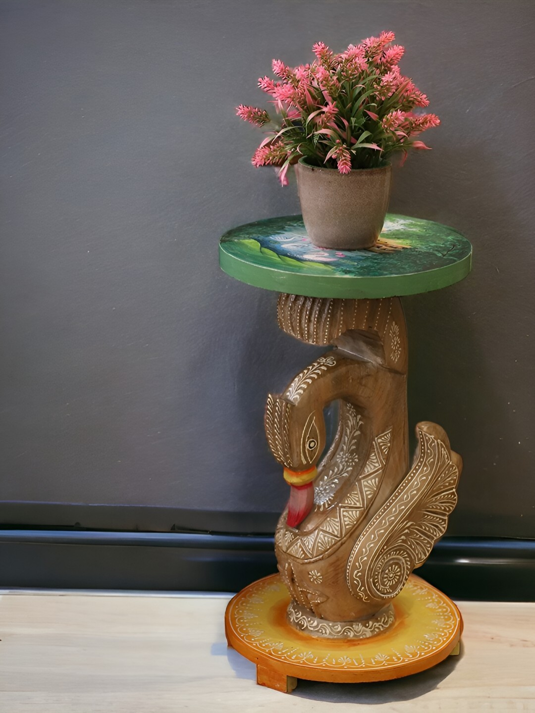 

THE COCOTIER Green The Cocotier Duck Shaped End Table