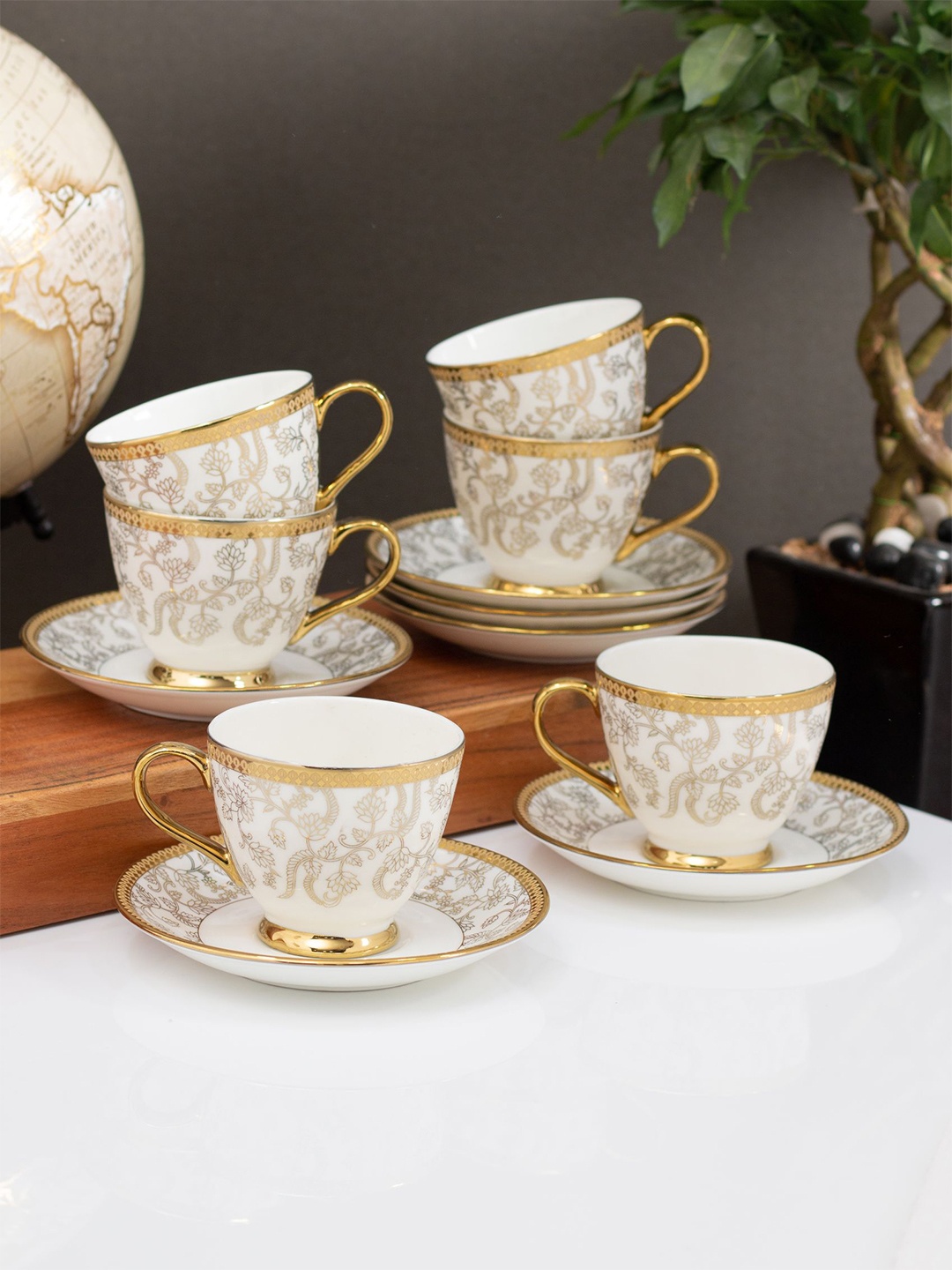 

CLAY CRAFT KING EBONY White 12 Pieces Floral Ceramic Glossy Cups & Saucers